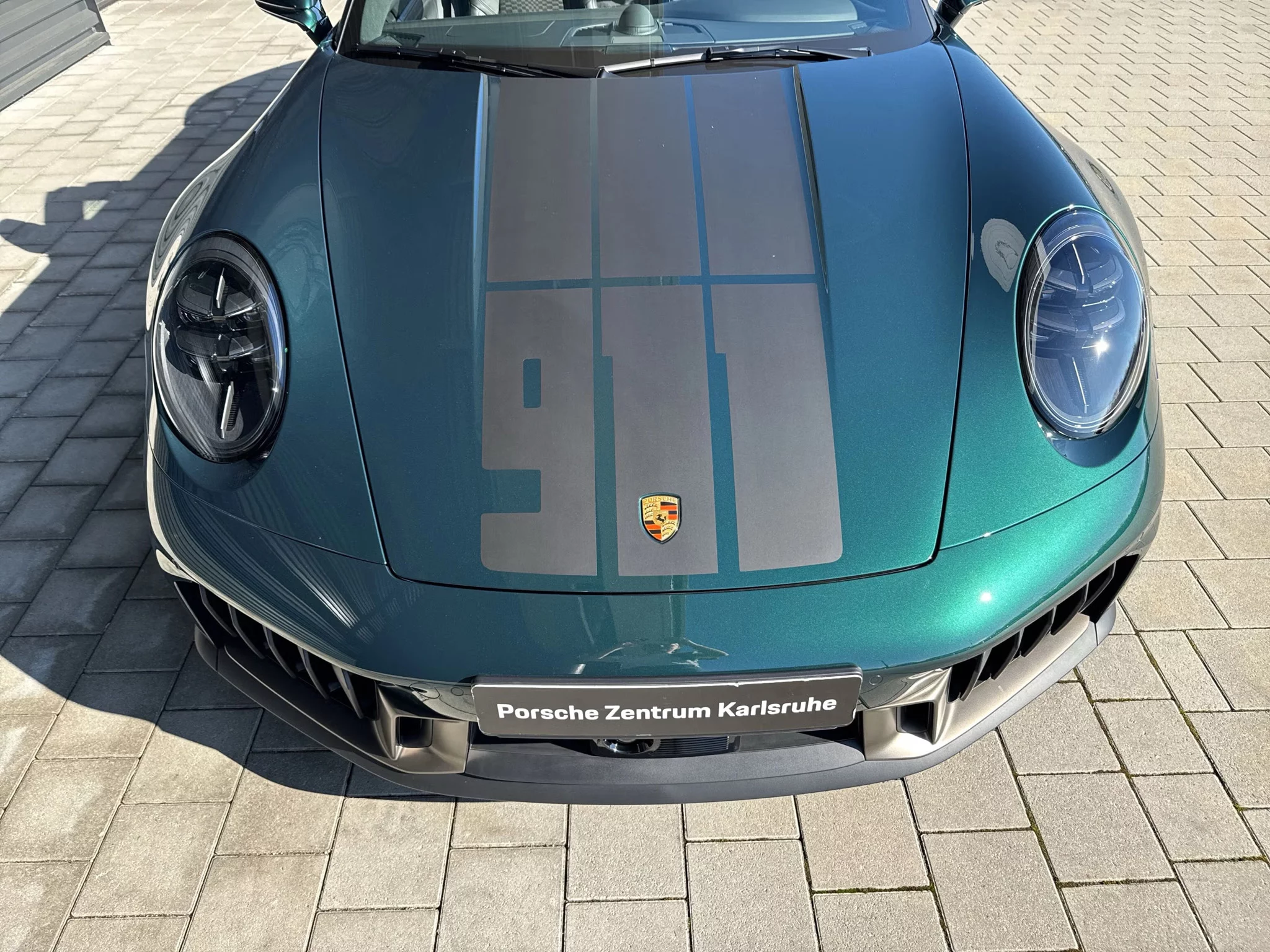 Jet Green Metallic Porsche 911 Spirit 70