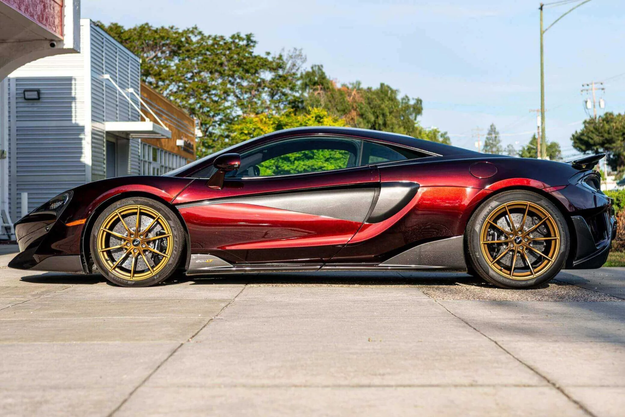 Nerello Red McLaren 600LT