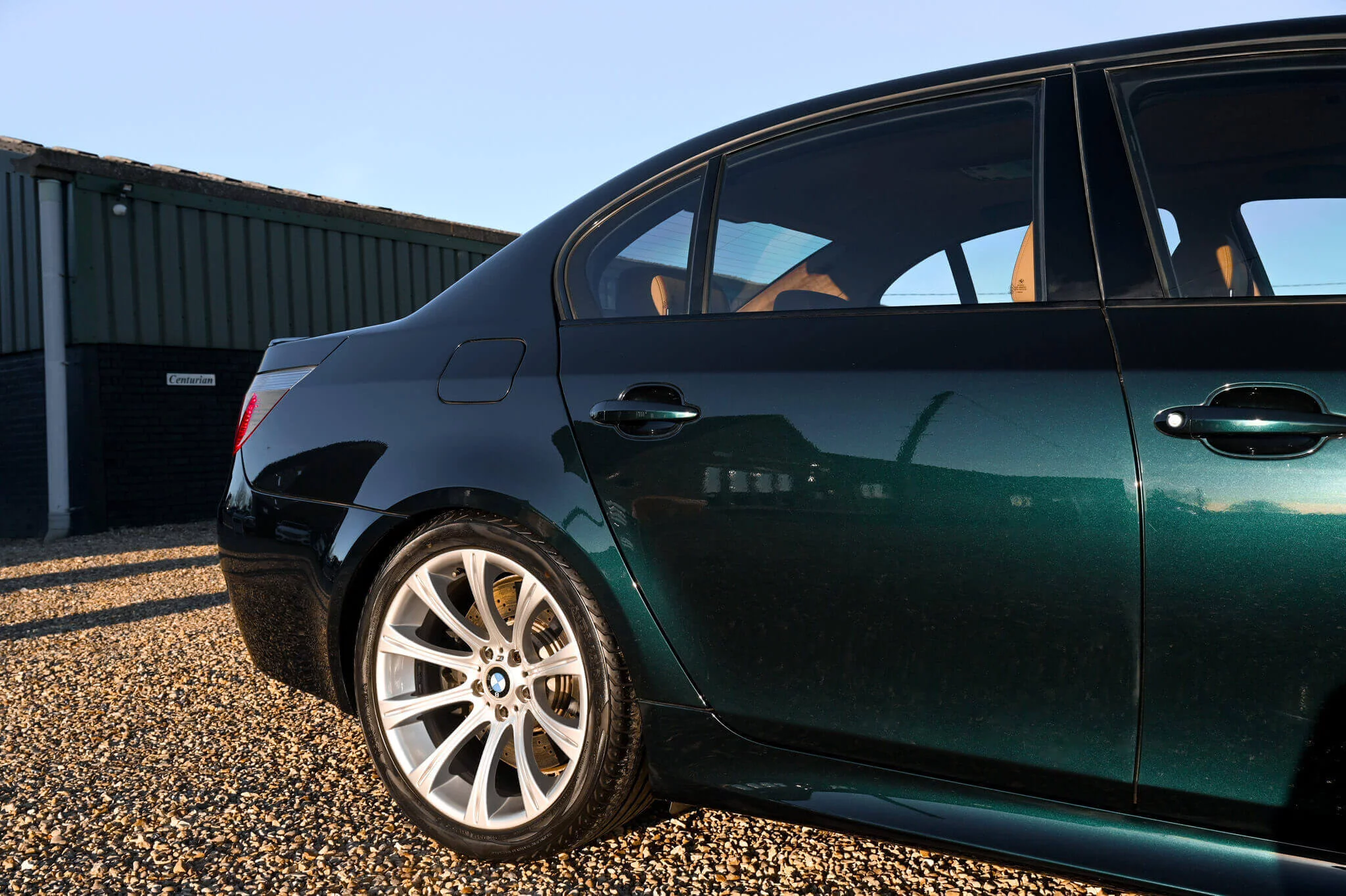 Malachite Green Dark BMW M5