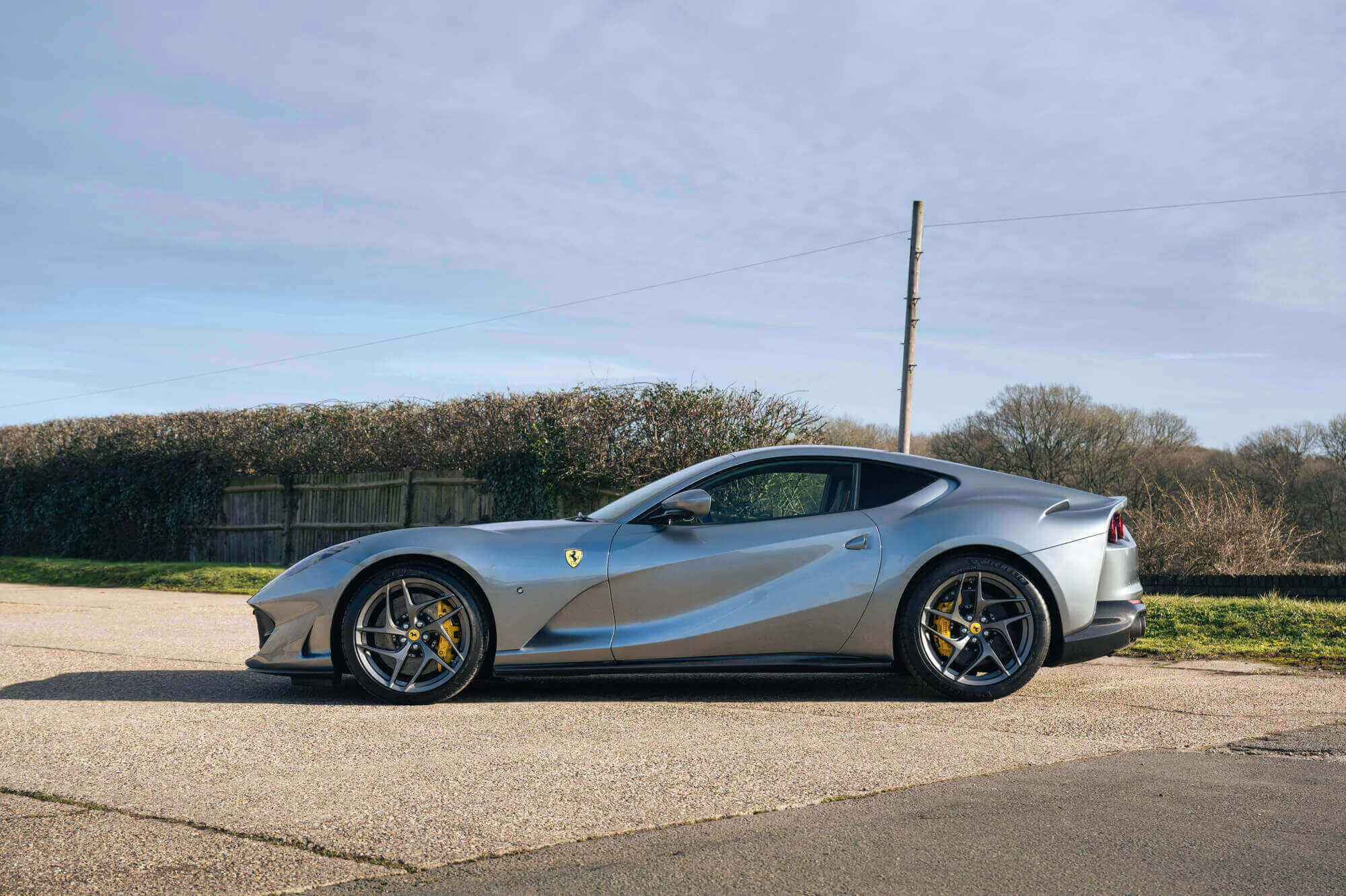 Grigio Titanio Ferrari 812