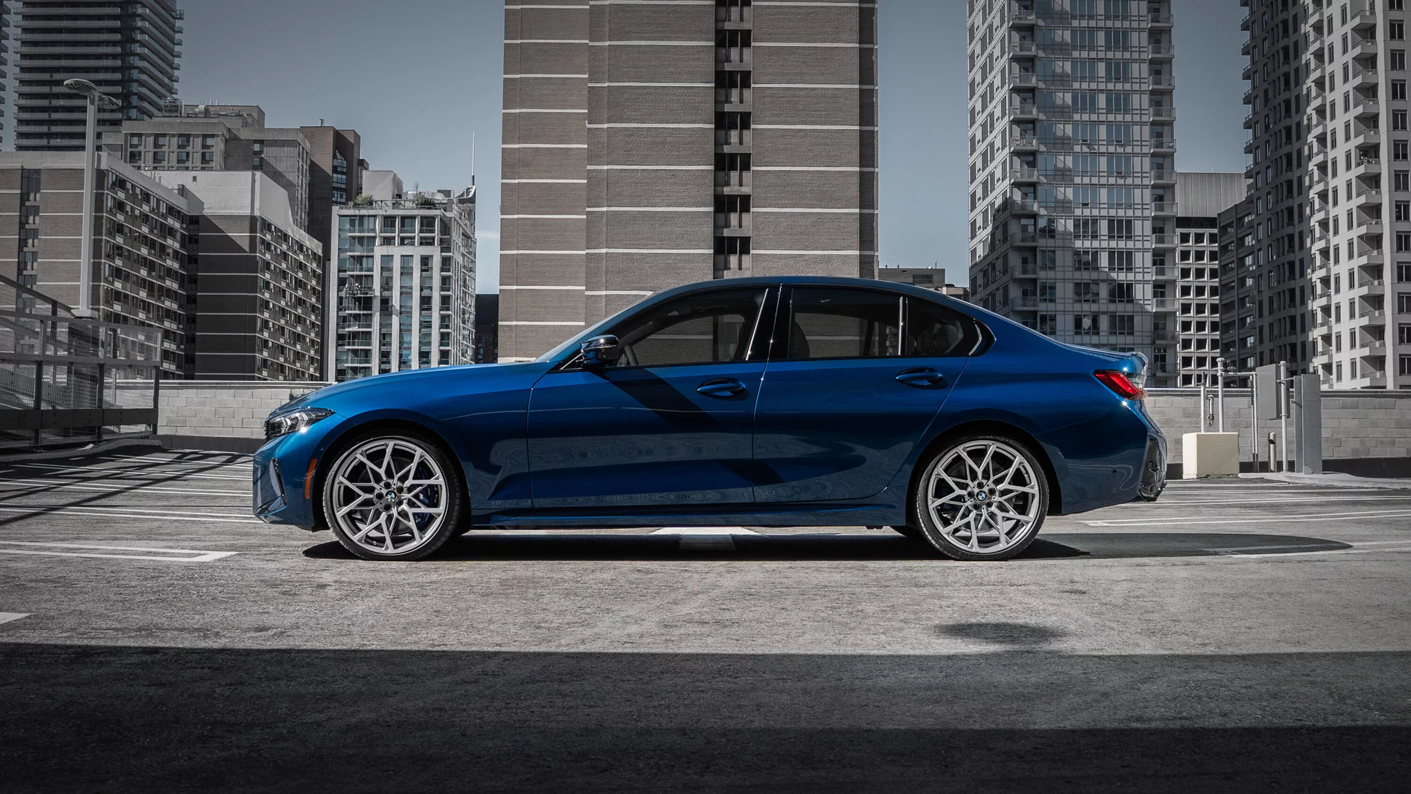 Avus Blue BMW 3 Series