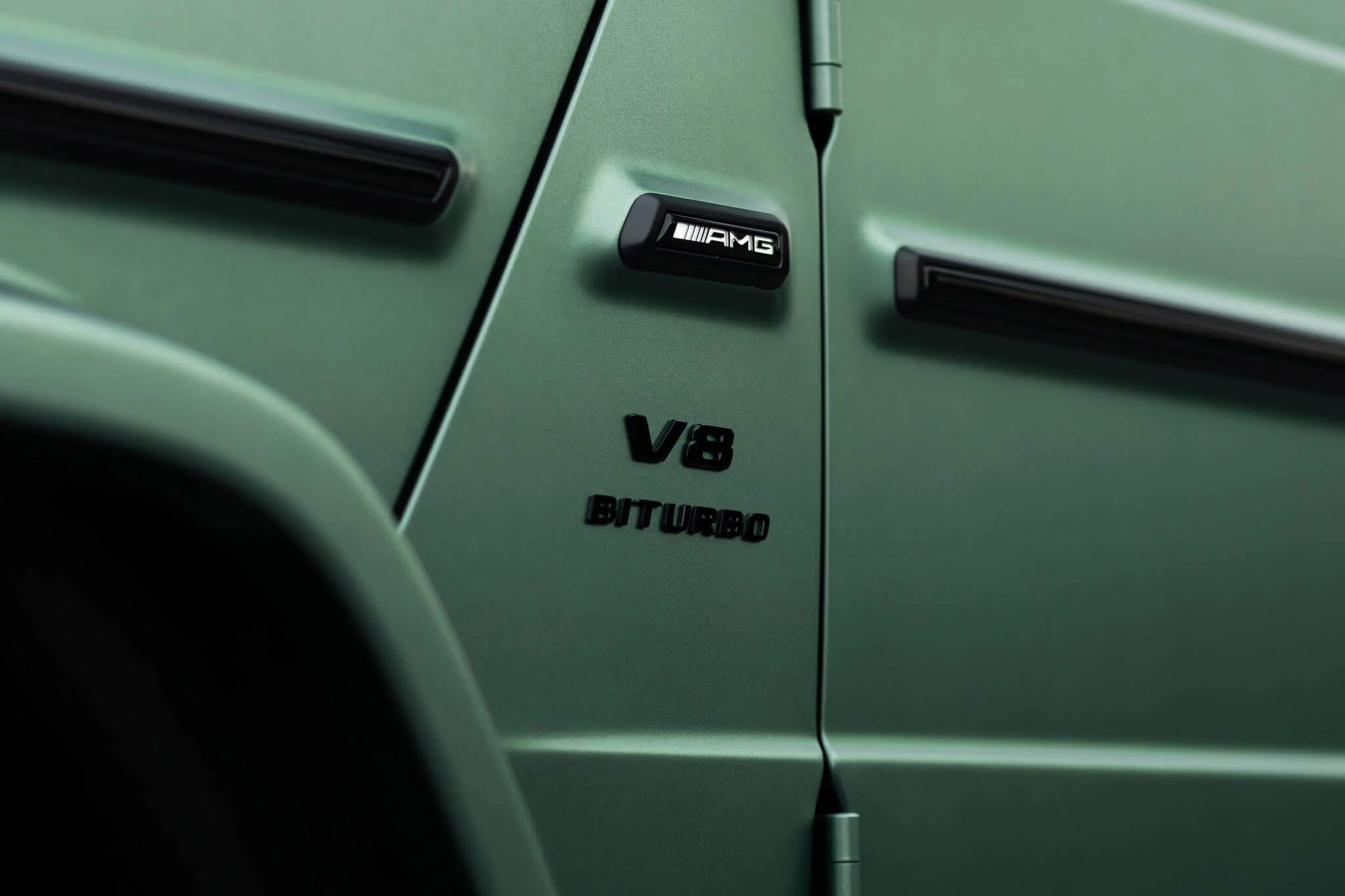 Ireland Mid Green Magno Mercedes-AMG G 63