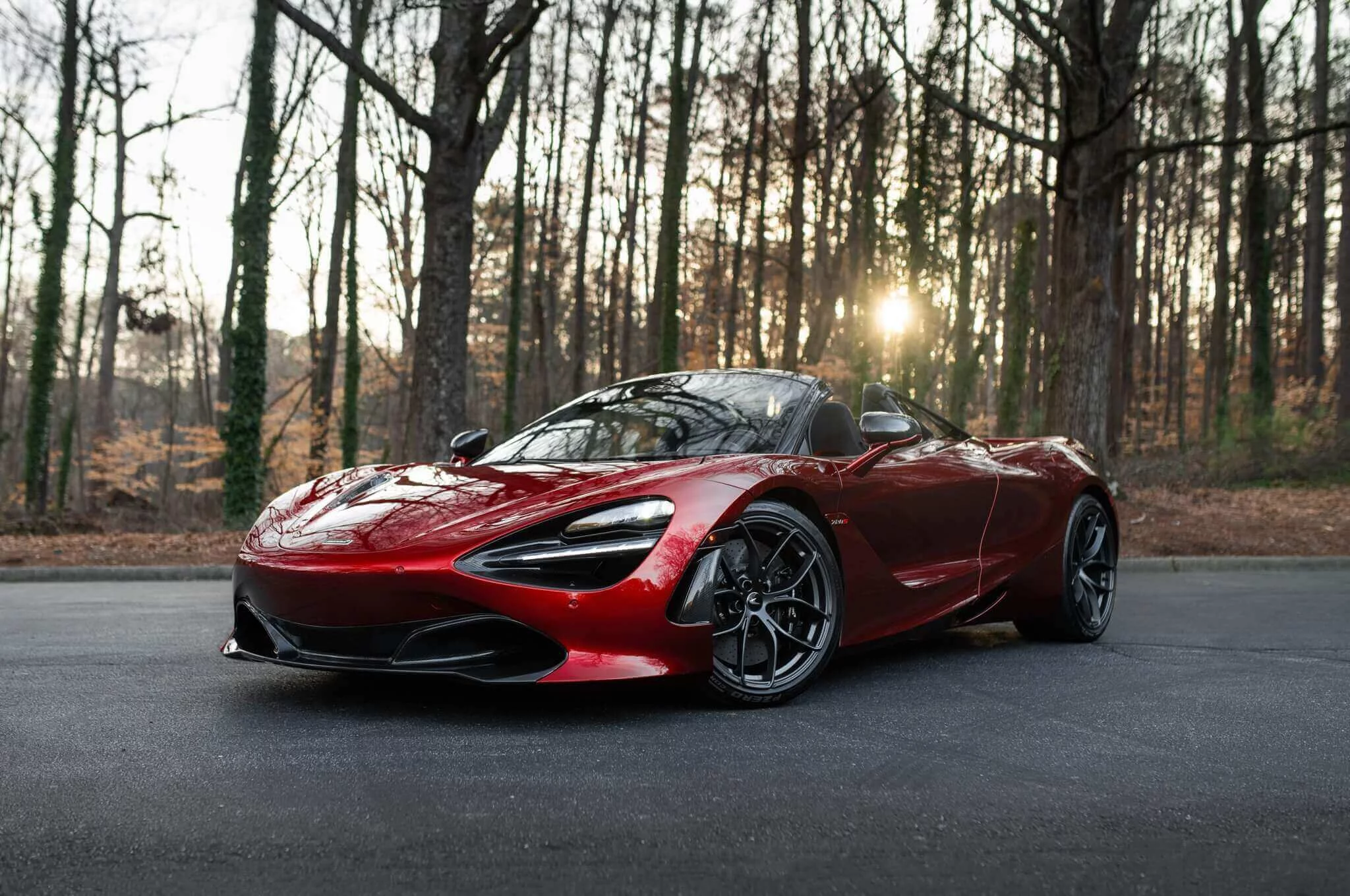 Volcano Red McLaren 720S