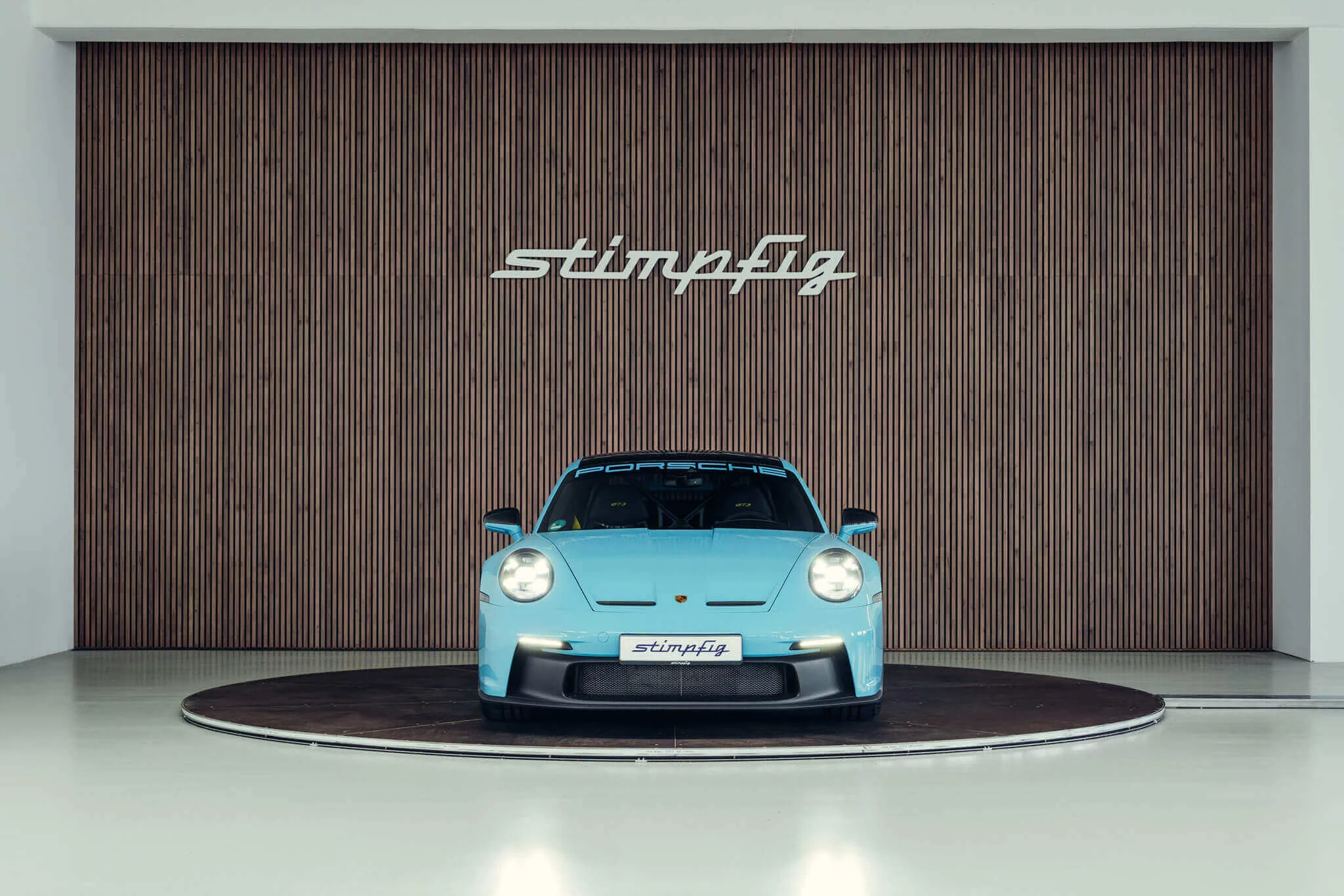 Olympic Blue Porsche 911 GT3