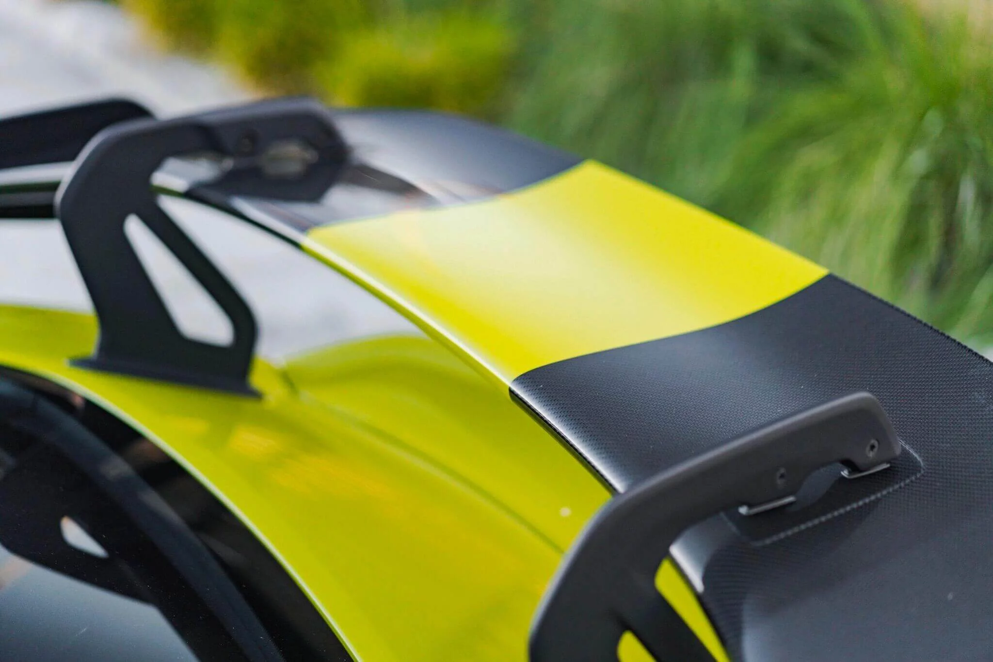 Linden Green Porsche 718 Cayman GT4 RS