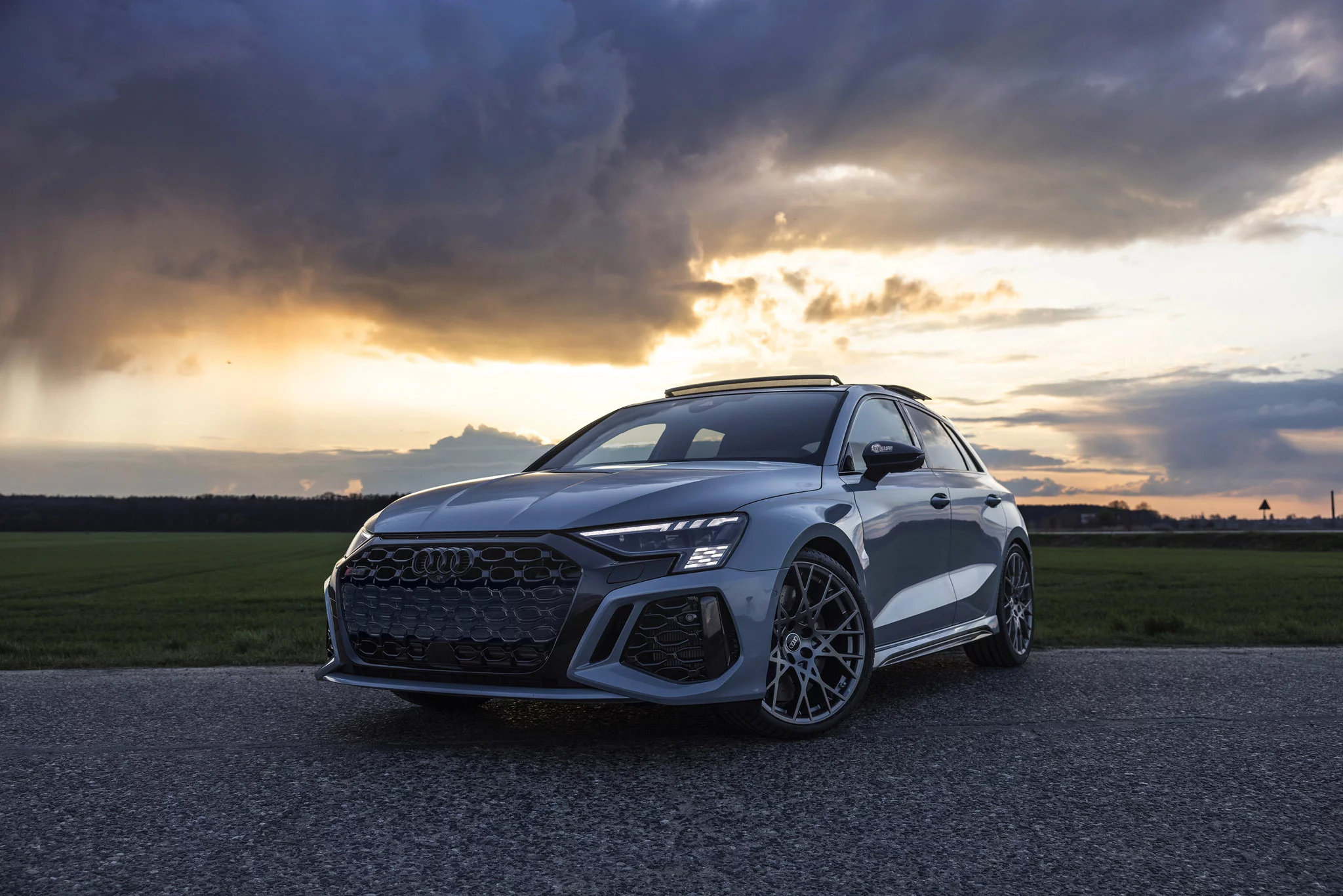 Arrow Grey Audi RS3