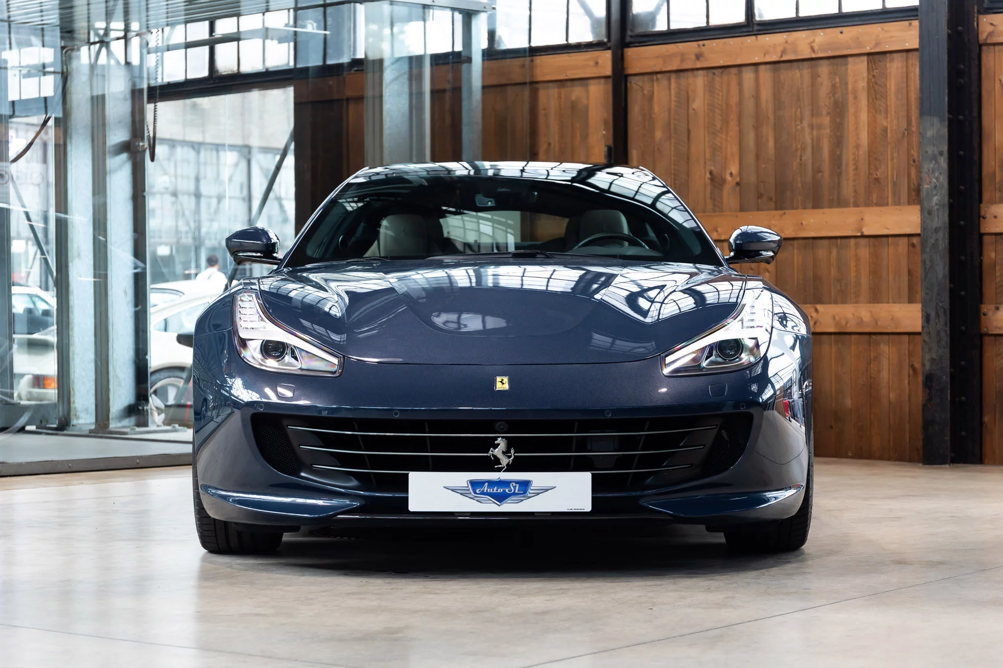 Blu Ahrabian Ferrari GTC4Lusso