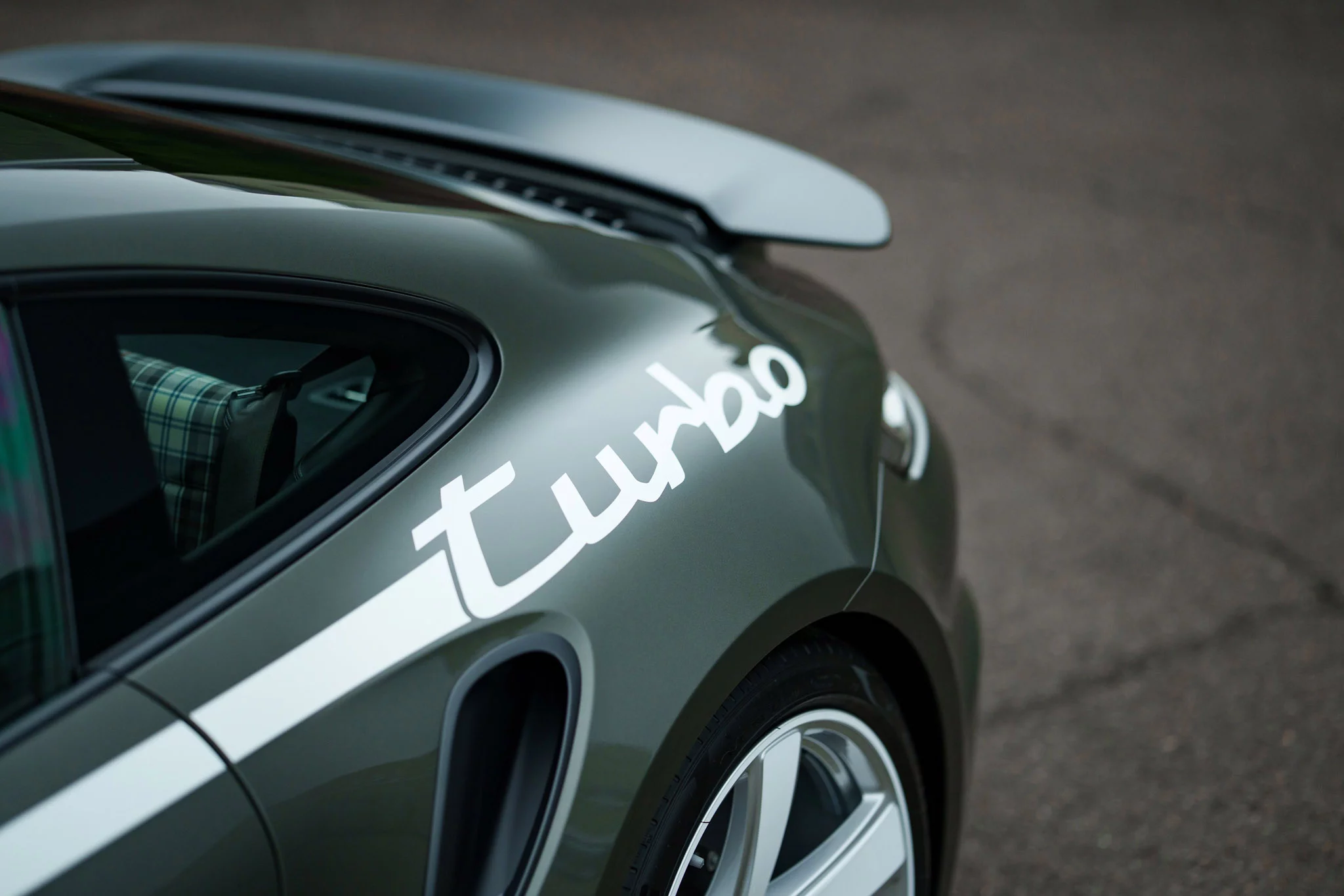 Aventurine Green Metallic Porsche 911 Turbo