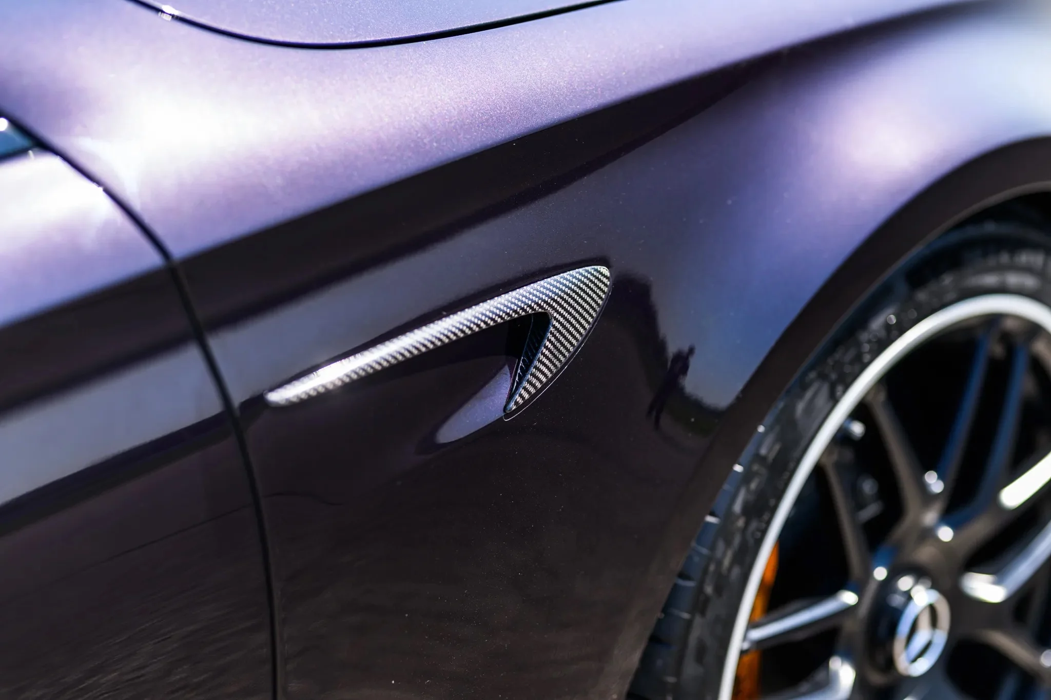 Northern Lights Violet Mercedes-AMG E 63