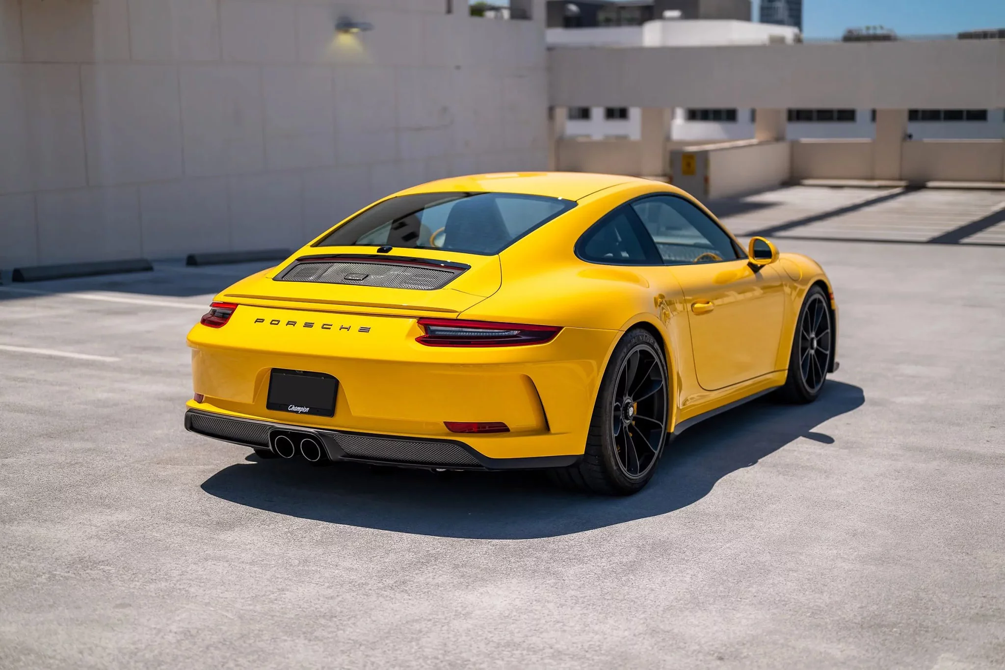 Speed Yellow Porsche 911 GT3