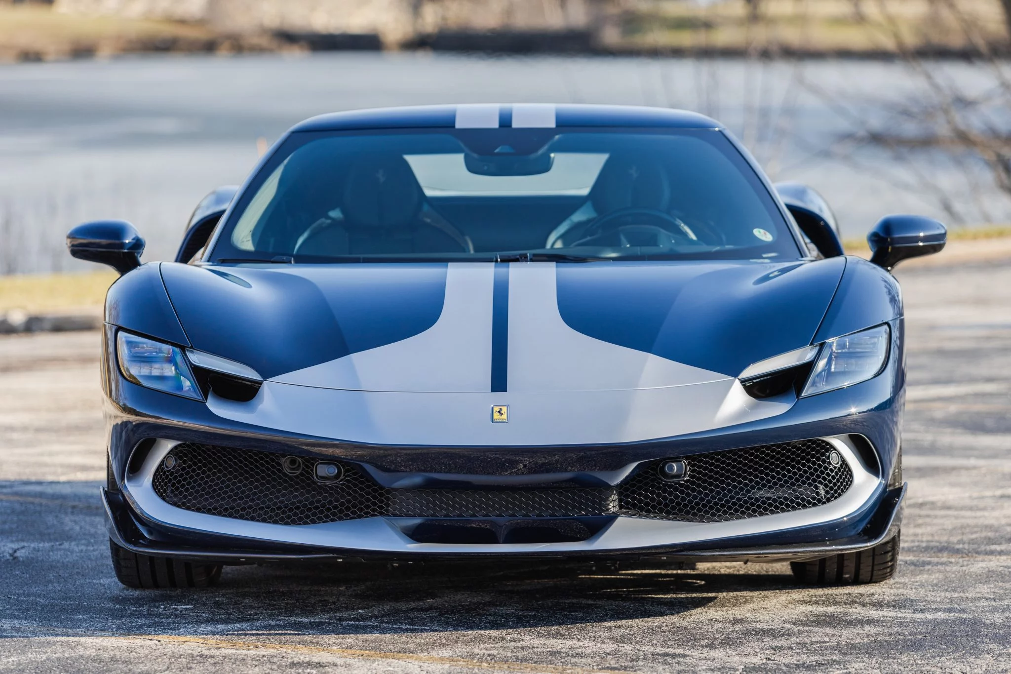 Blu Scozia Ferrari 296