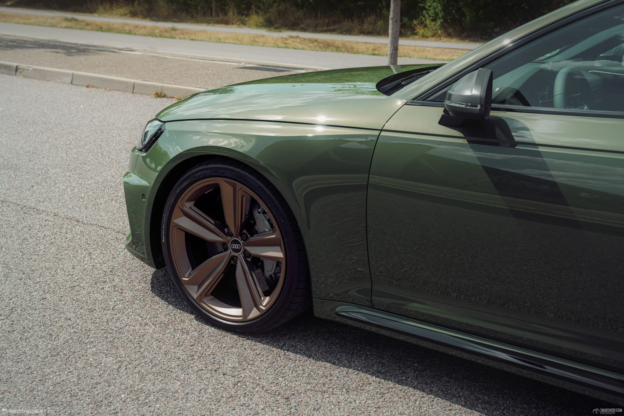 District Green Audi RS4 Avant