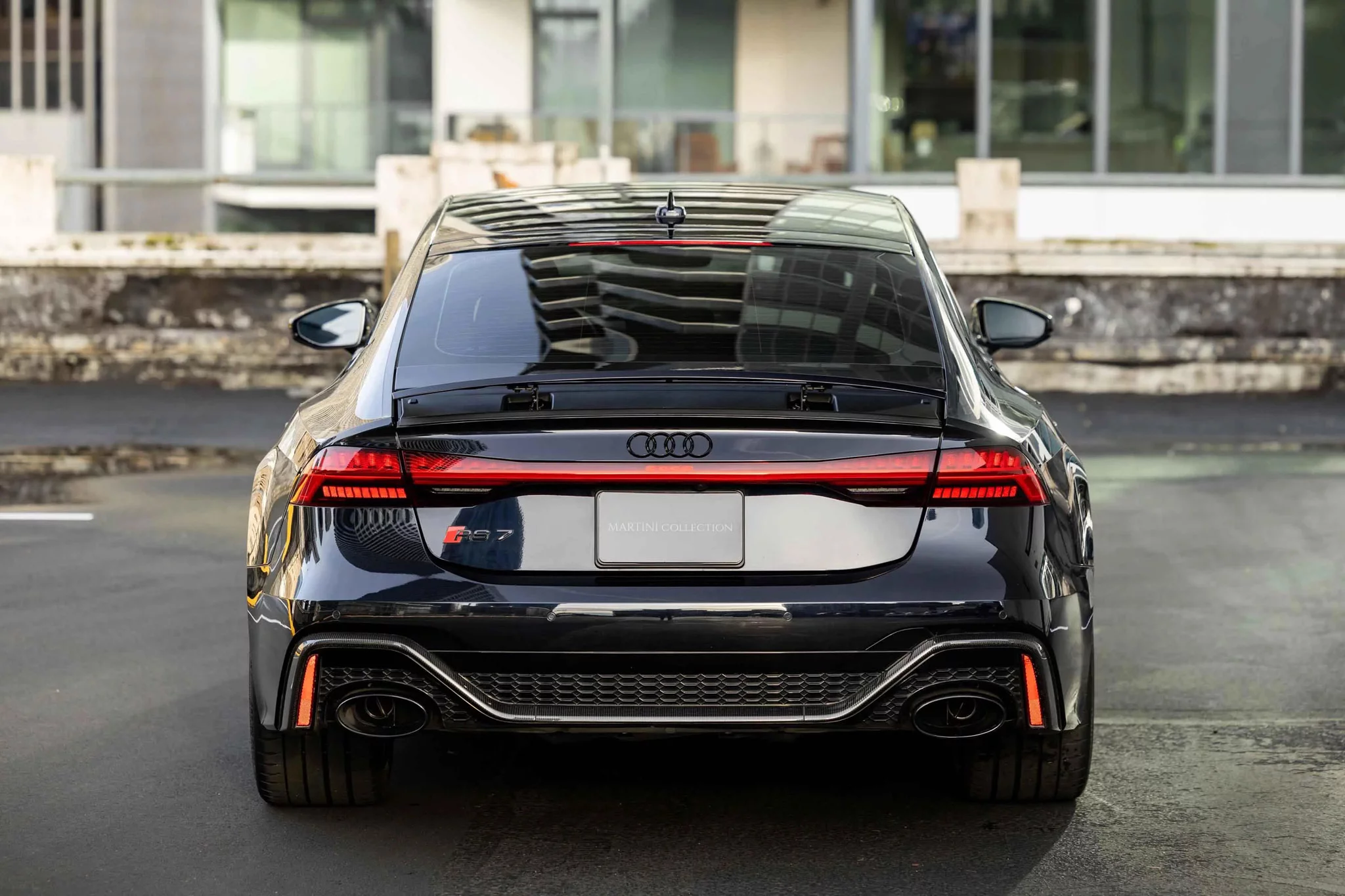 Sebring Black Audi RS7 Sportback