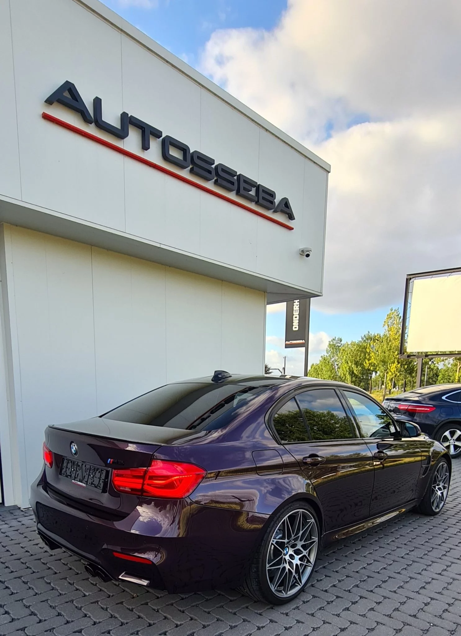 Mora BMW M3