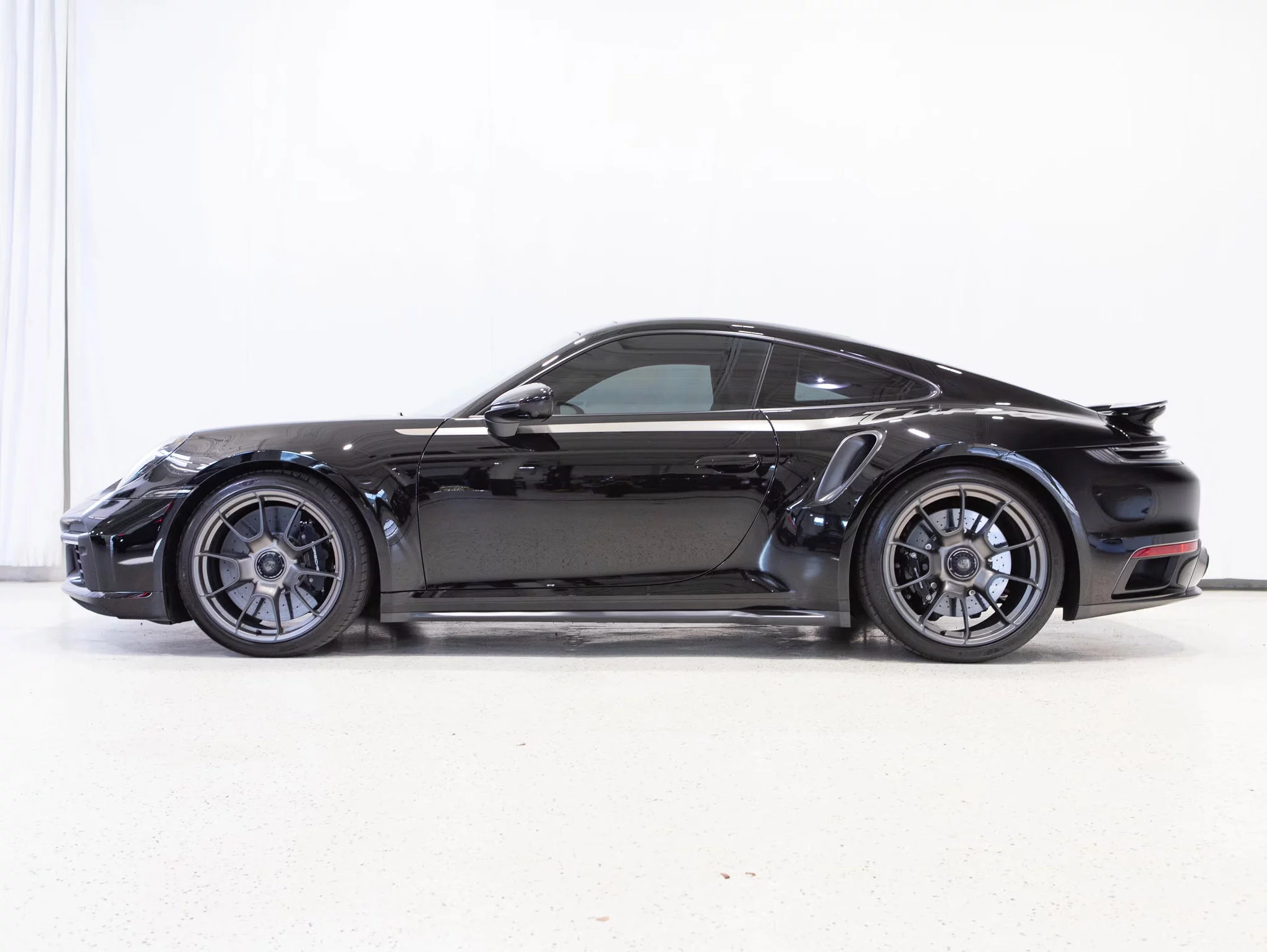 Black Porsche 911 Turbo
