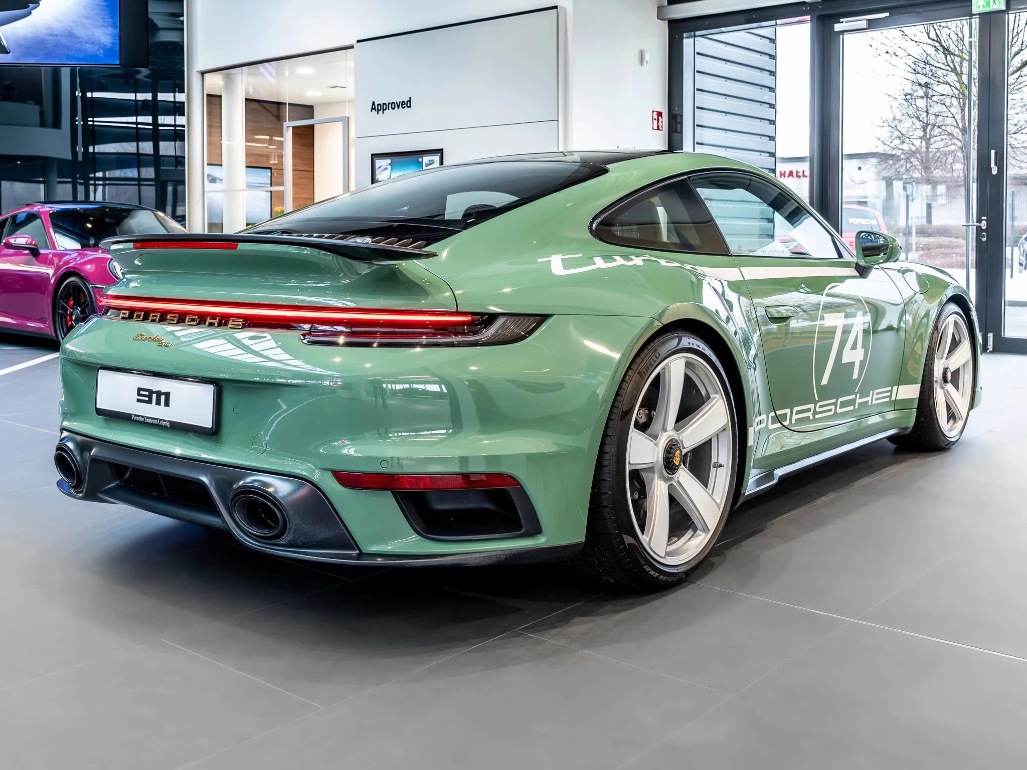 Auratium Green Porsche 911 Turbo