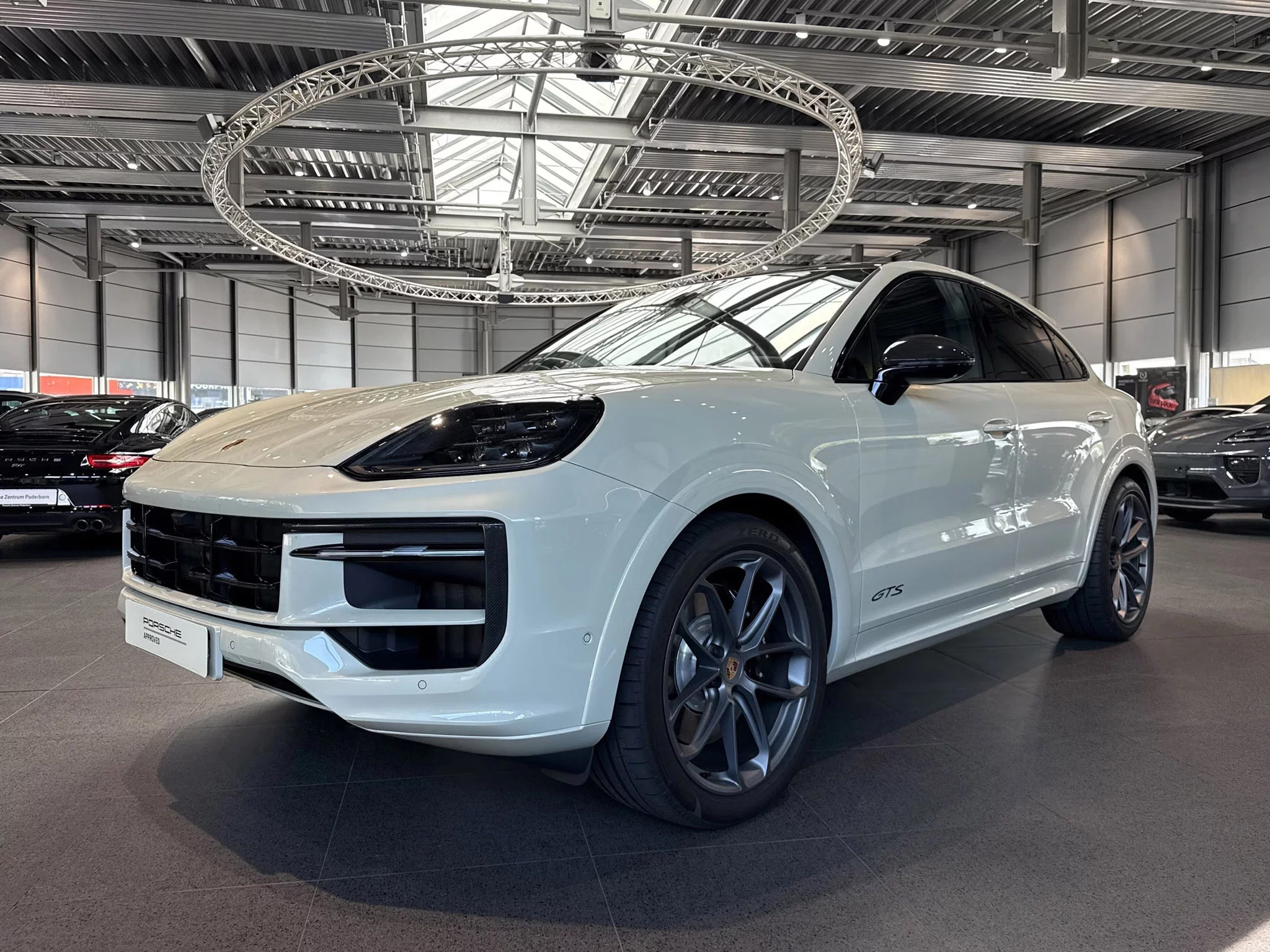 Geyser Grey Metallic Porsche Cayenne