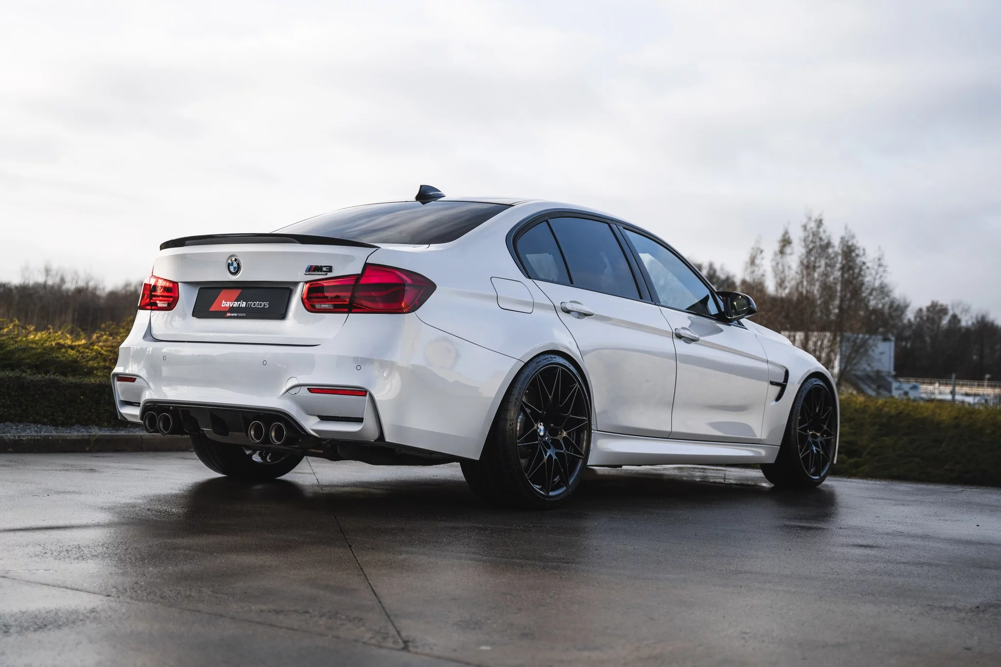 Mineral White BMW M3