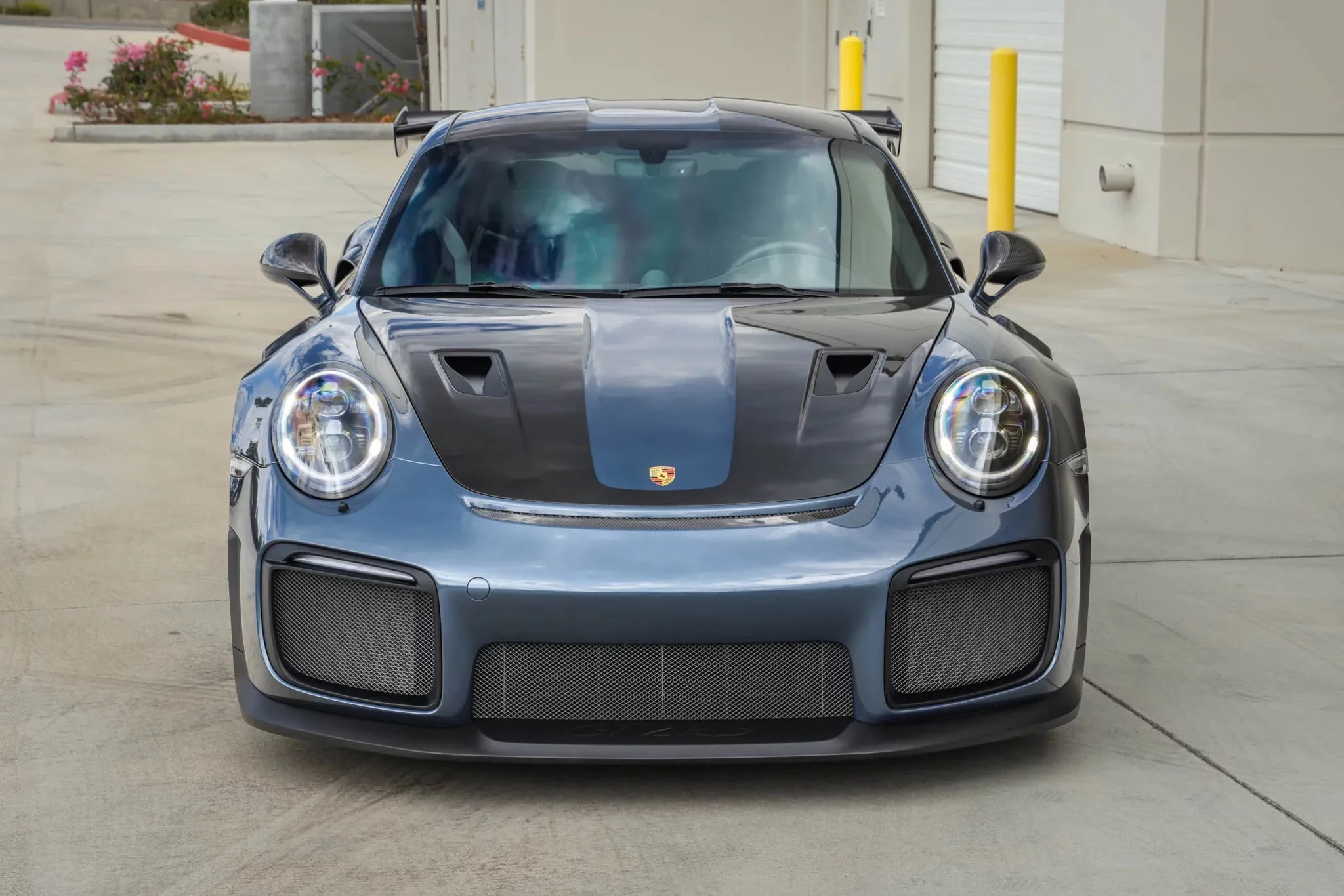 Yachting Blue Metallic Porsche 911 GT2 RS