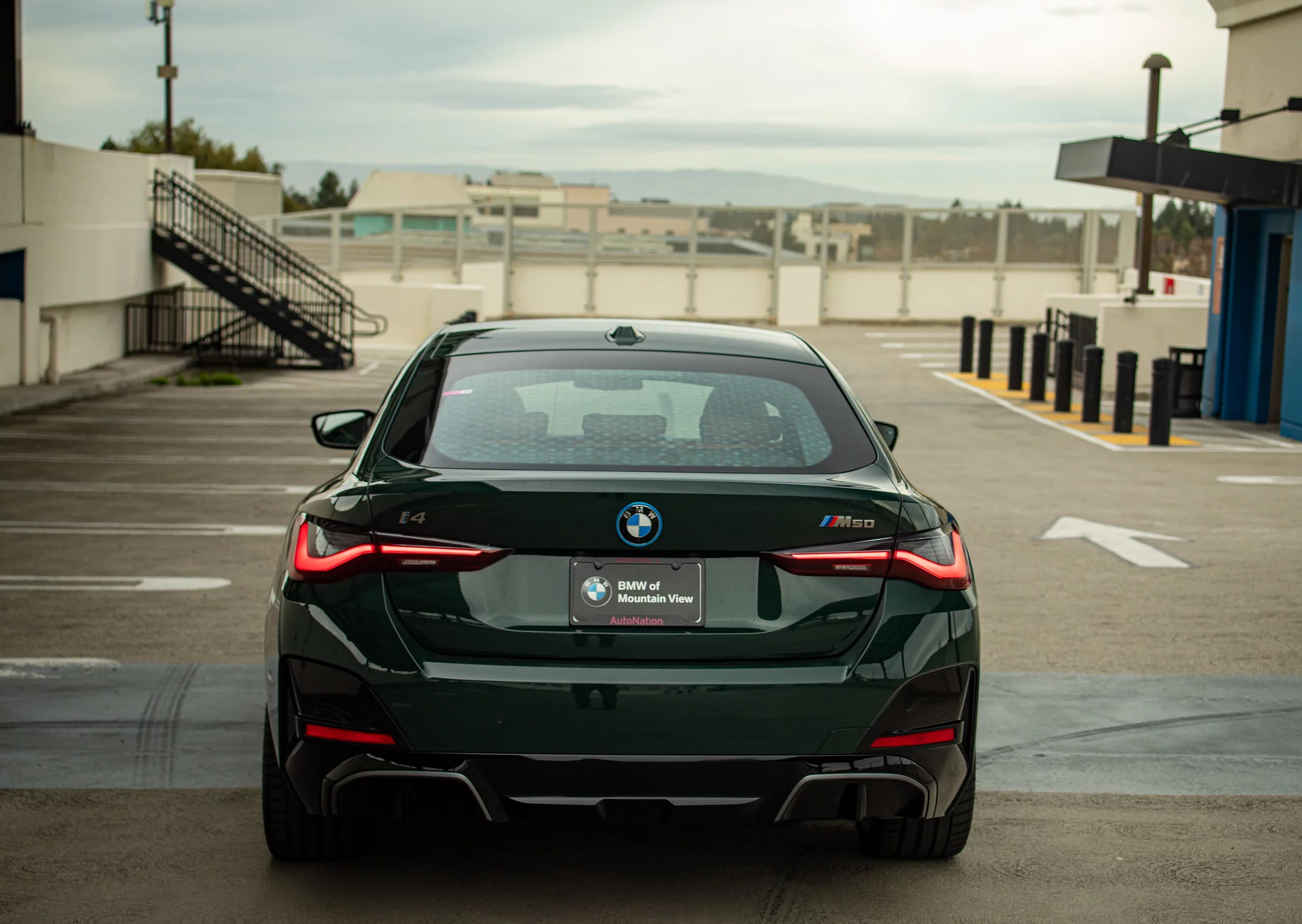 Goodwood Green BMW i4
