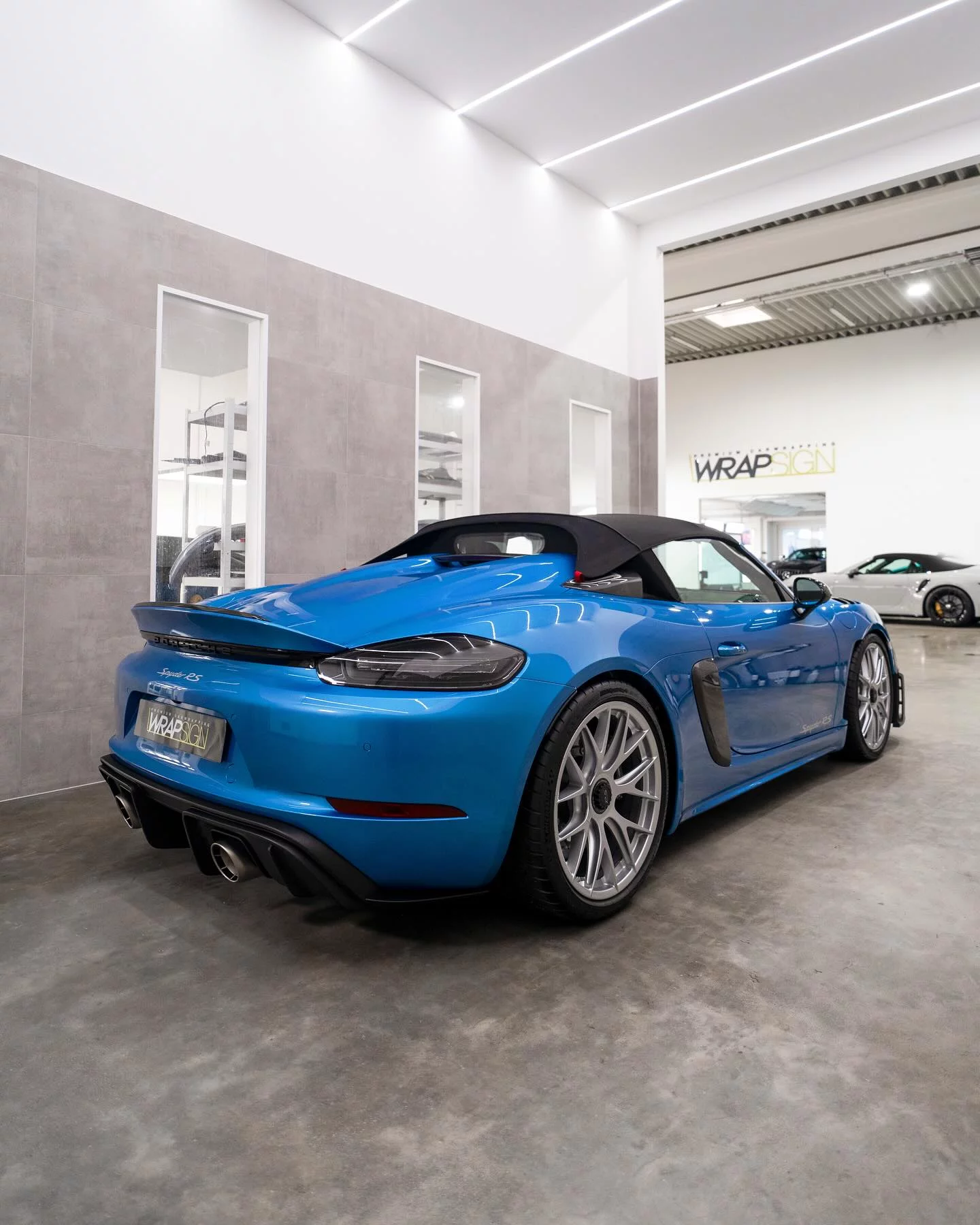 South Sea Blue Porsche 718 Spyder RS