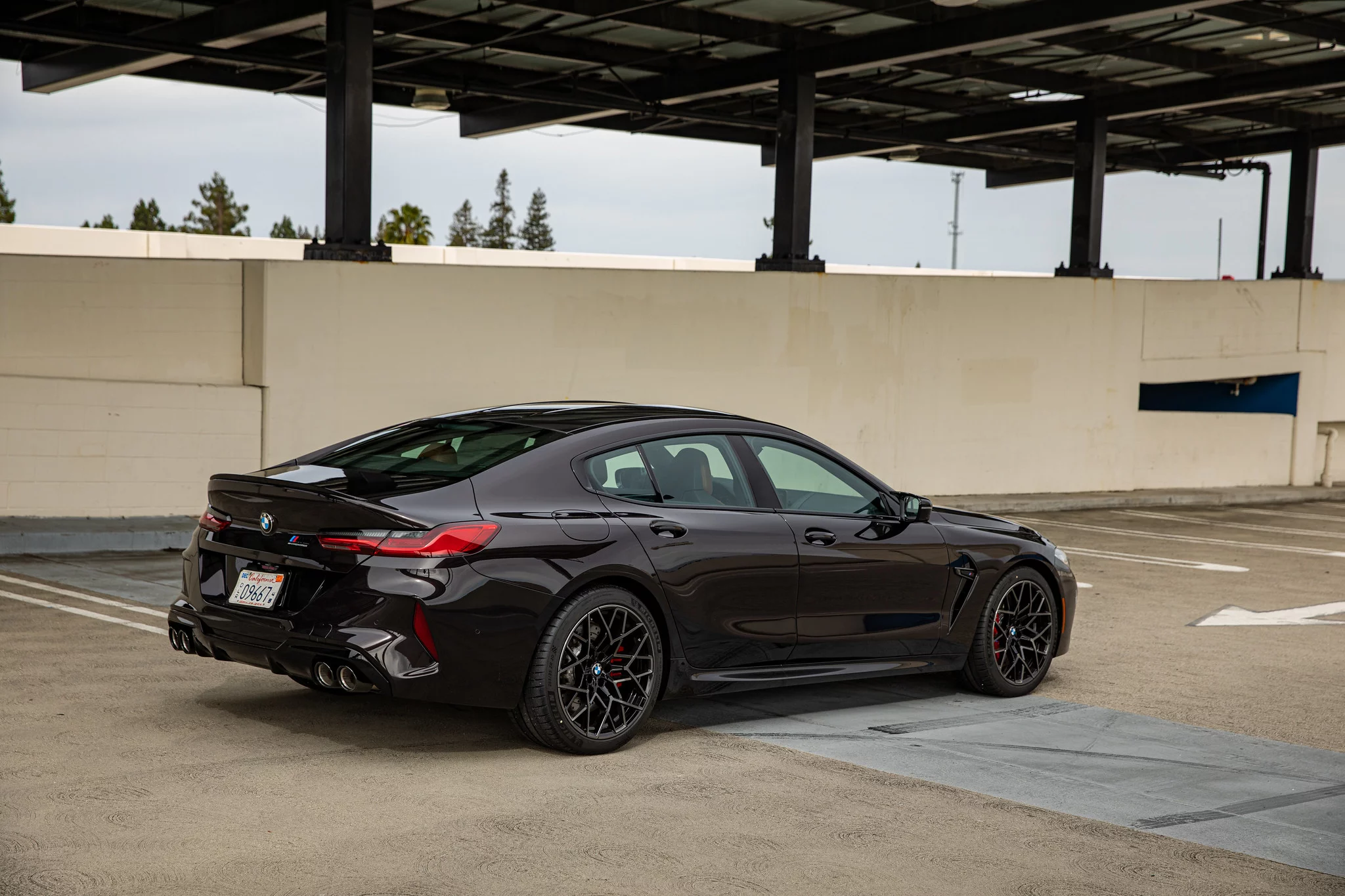Nero Fuoco BMW M8
