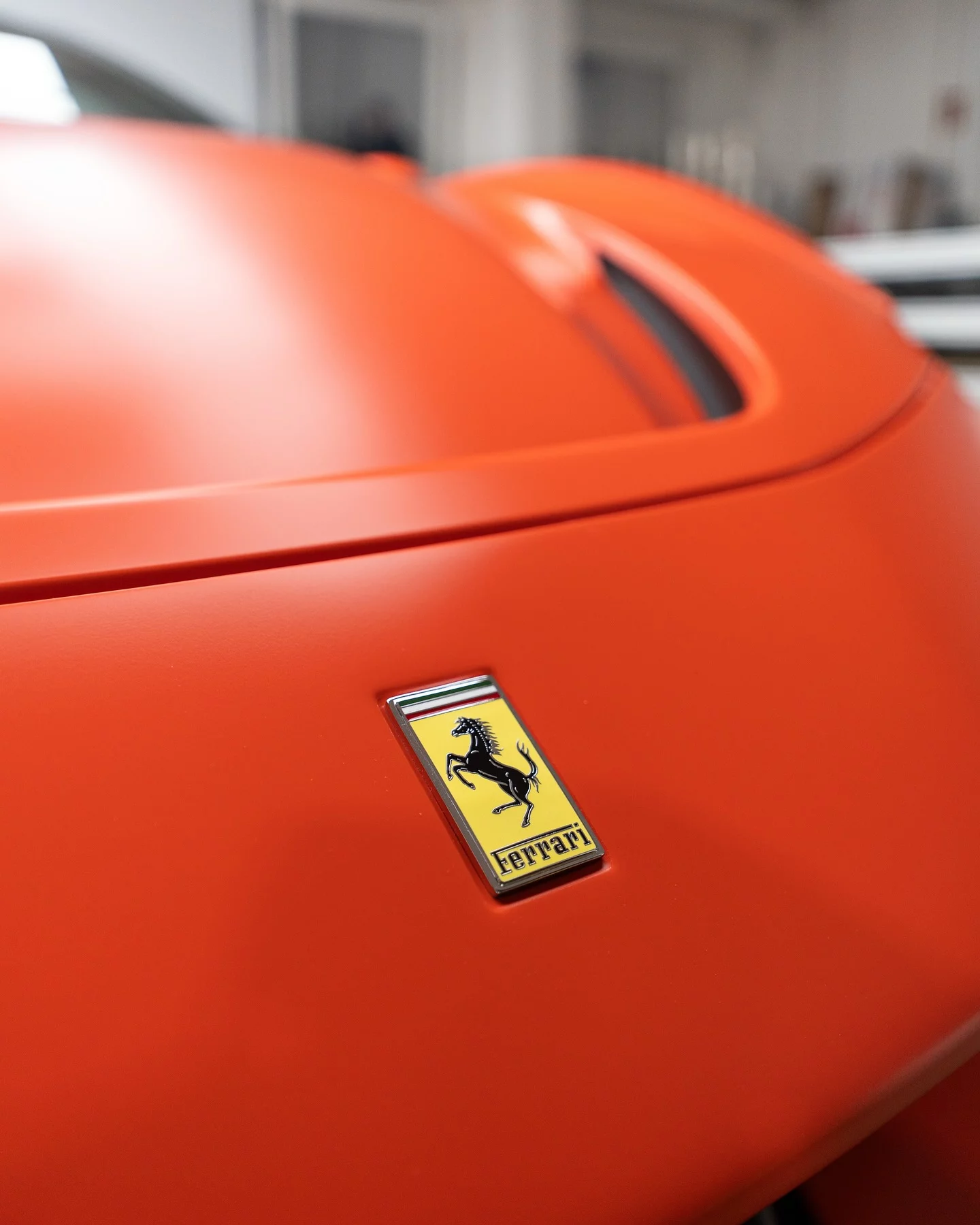 Rosso Dino Opaco Ferrari SF90