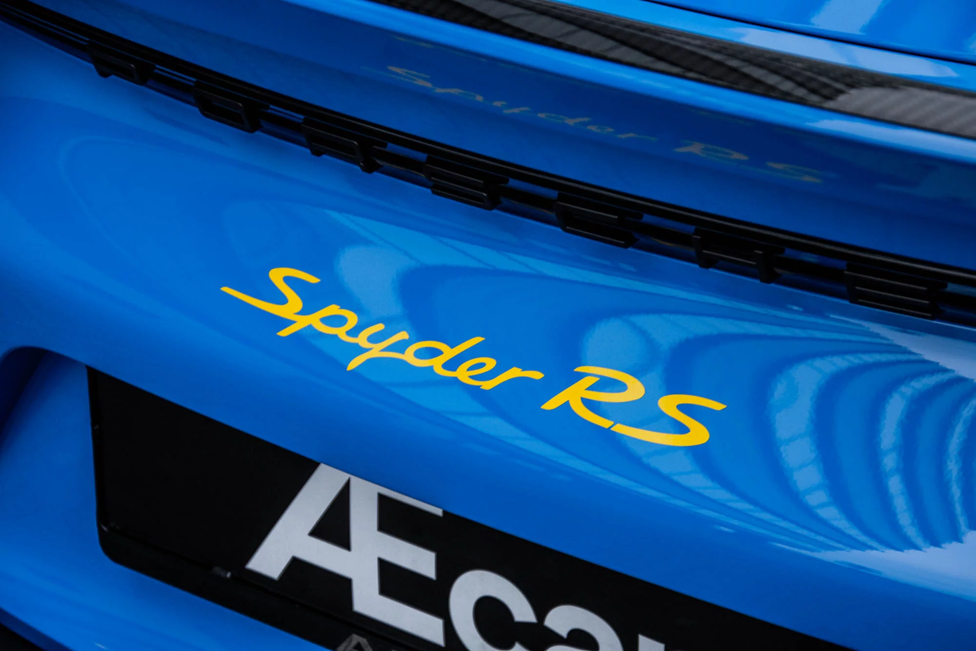 Shark Blue Porsche 718 Spyder RS