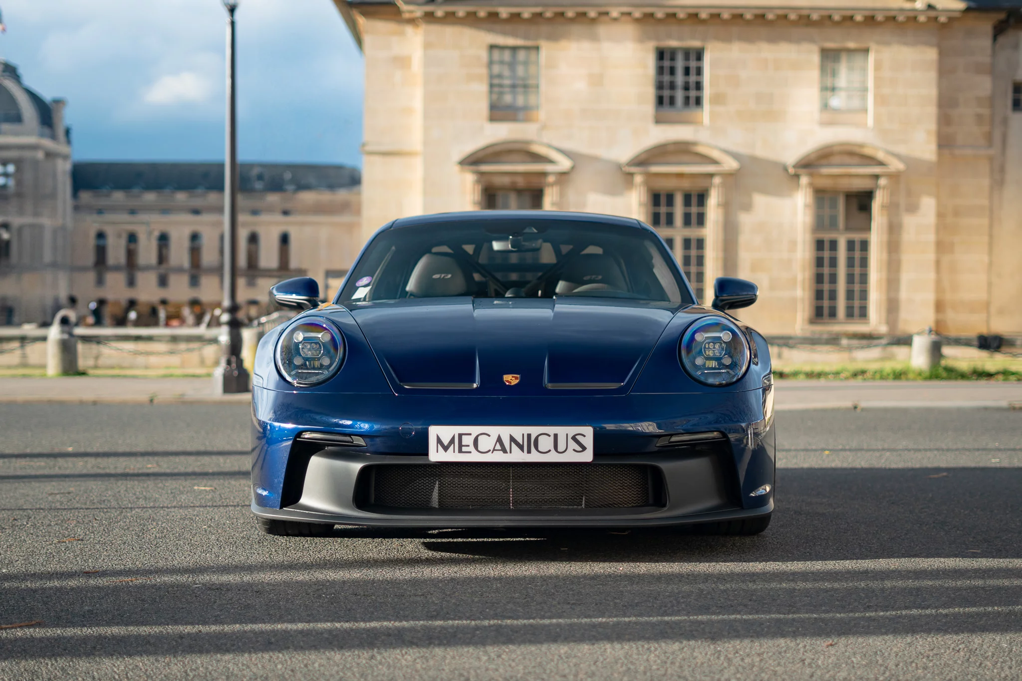 Gentian Blue Metallic Porsche 911 GT3