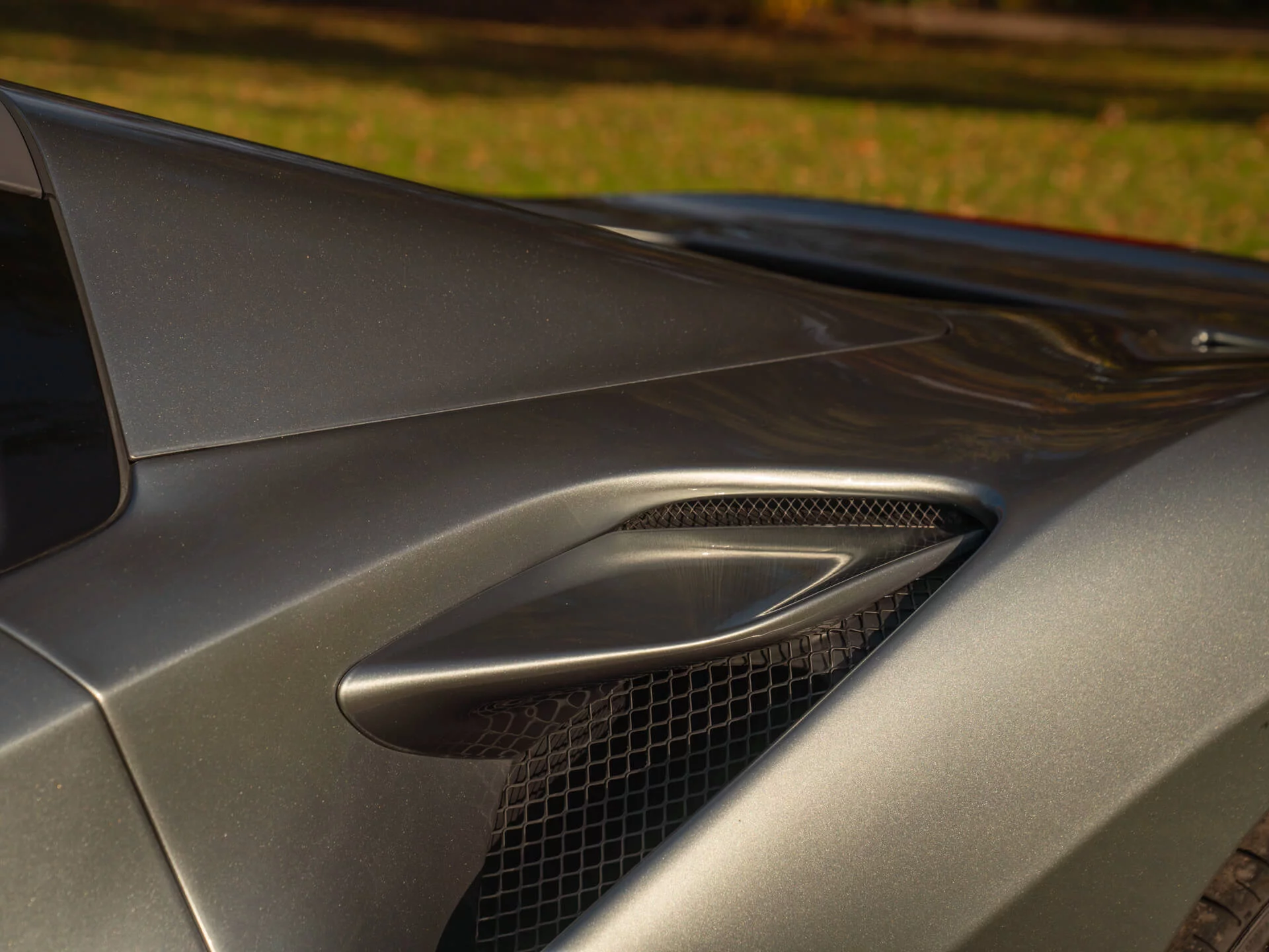 Grigio Coburn Ferrari F8