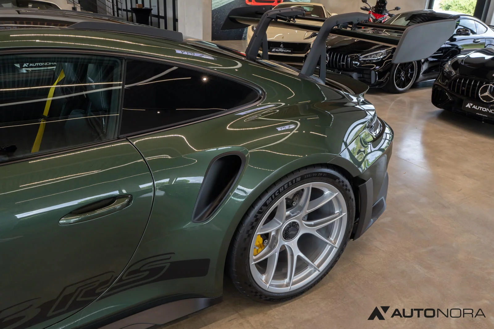 Oak Green Metallic Porsche 911 GT3 RS