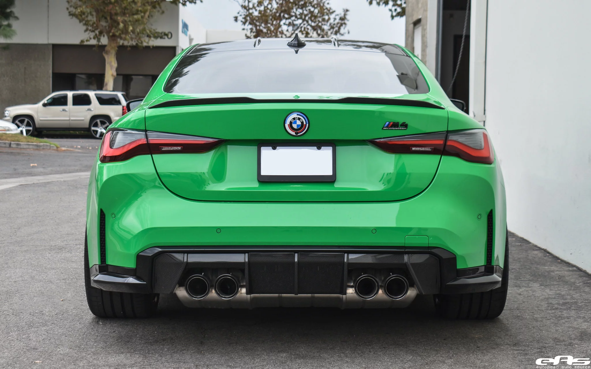 Signal Green BMW M4