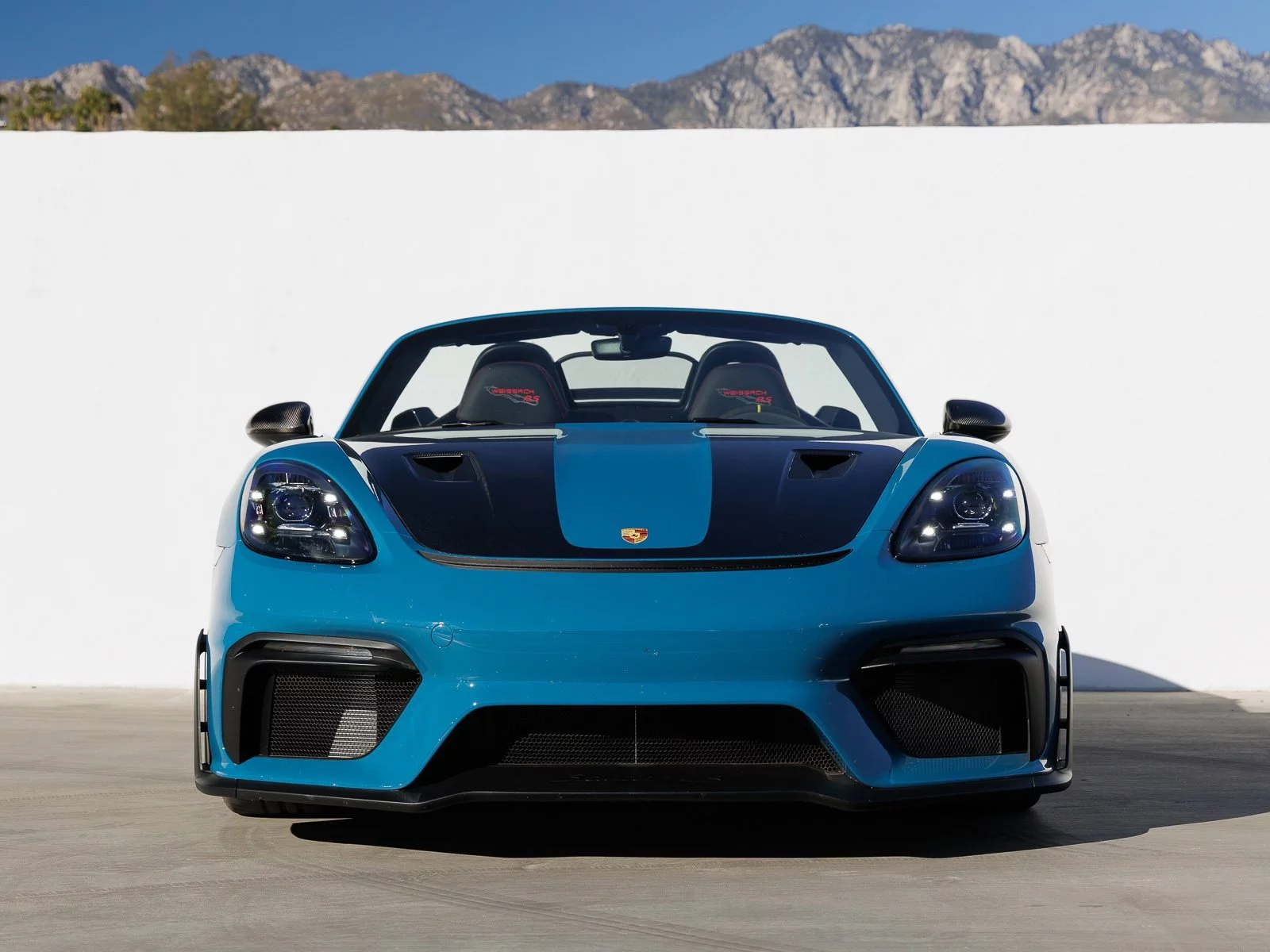 Oslo Blue Porsche 718 Spyder RS
