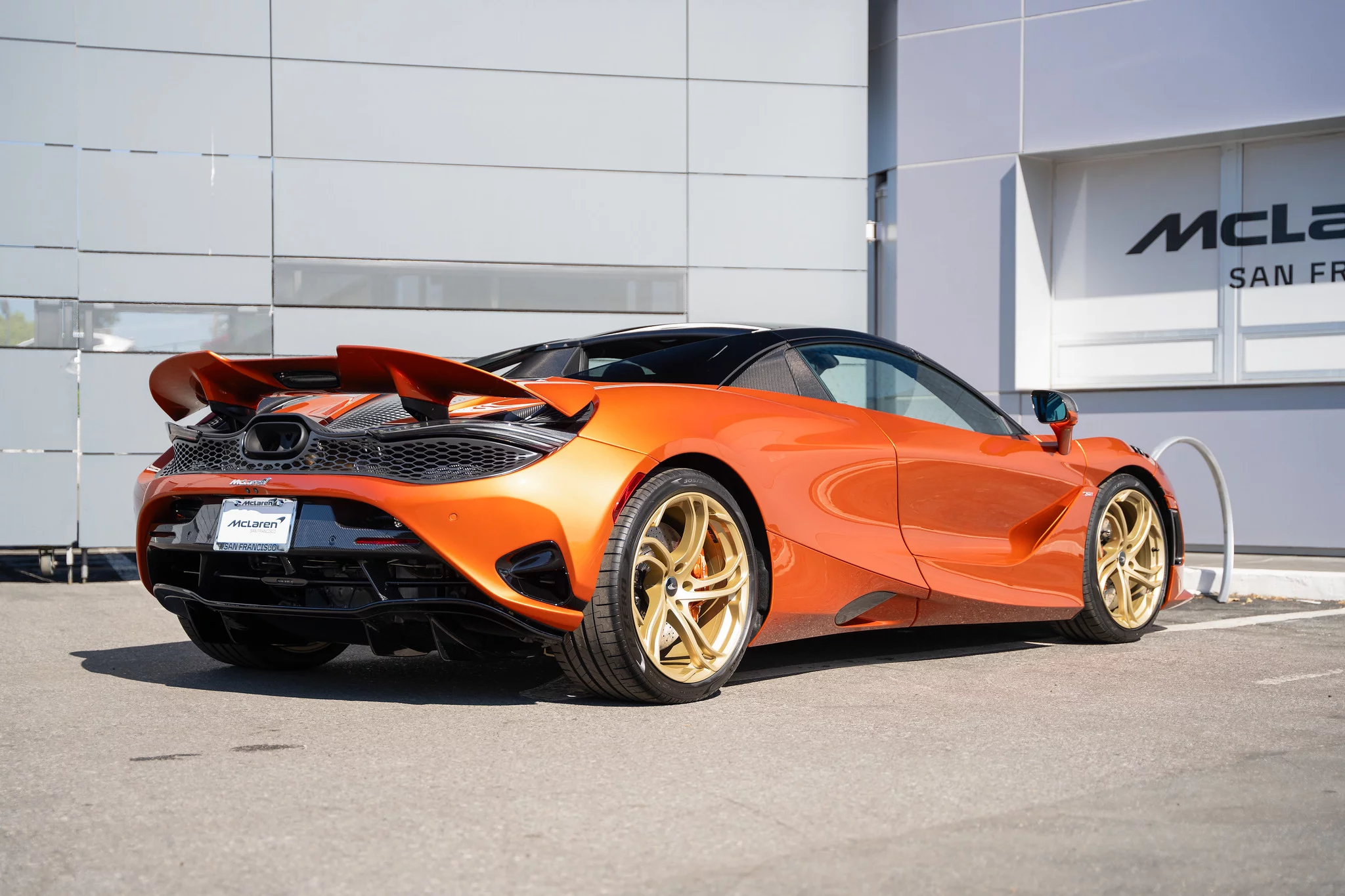 Azores McLaren 750S