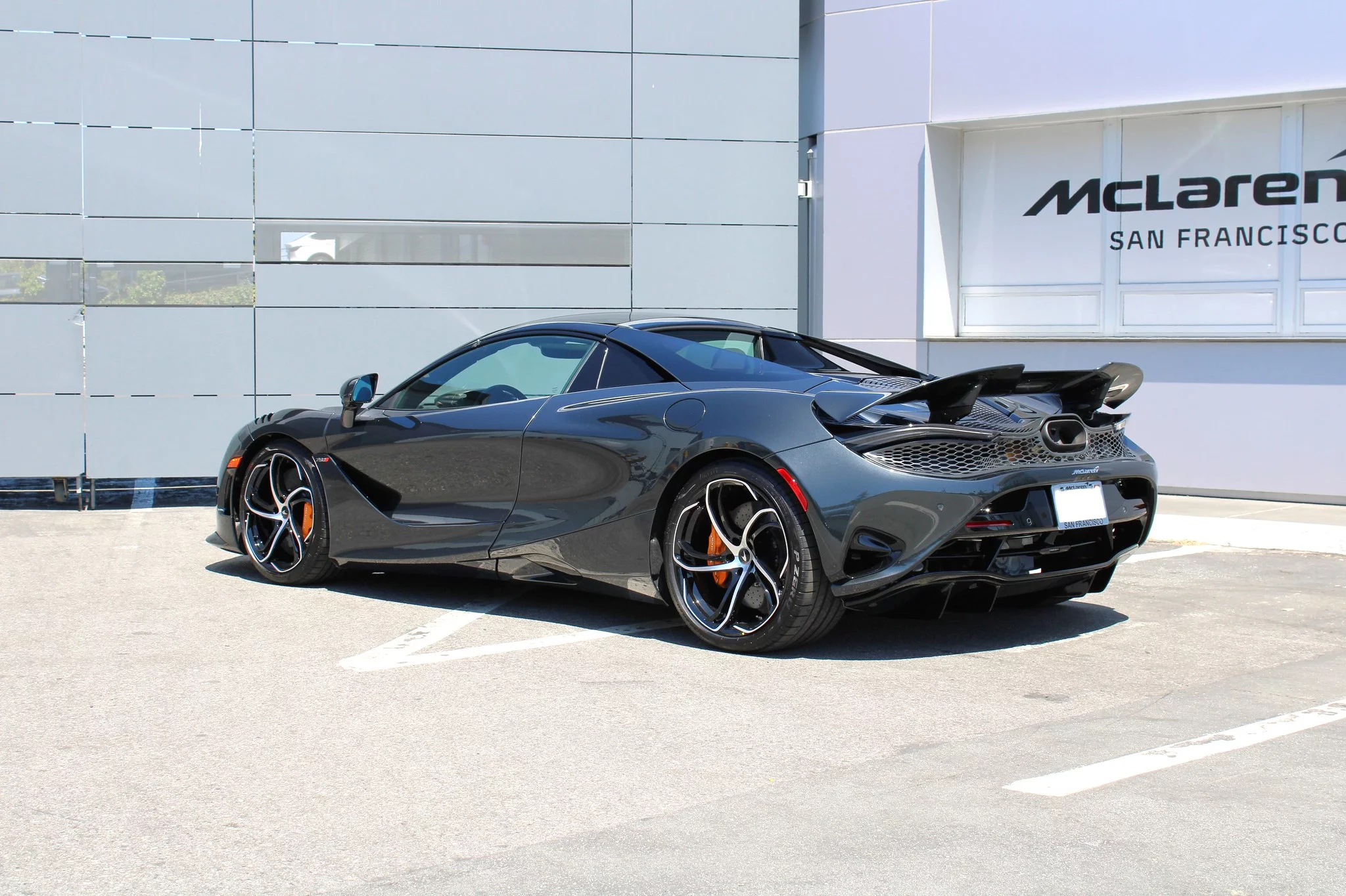 Plateaux Grey McLaren 750S