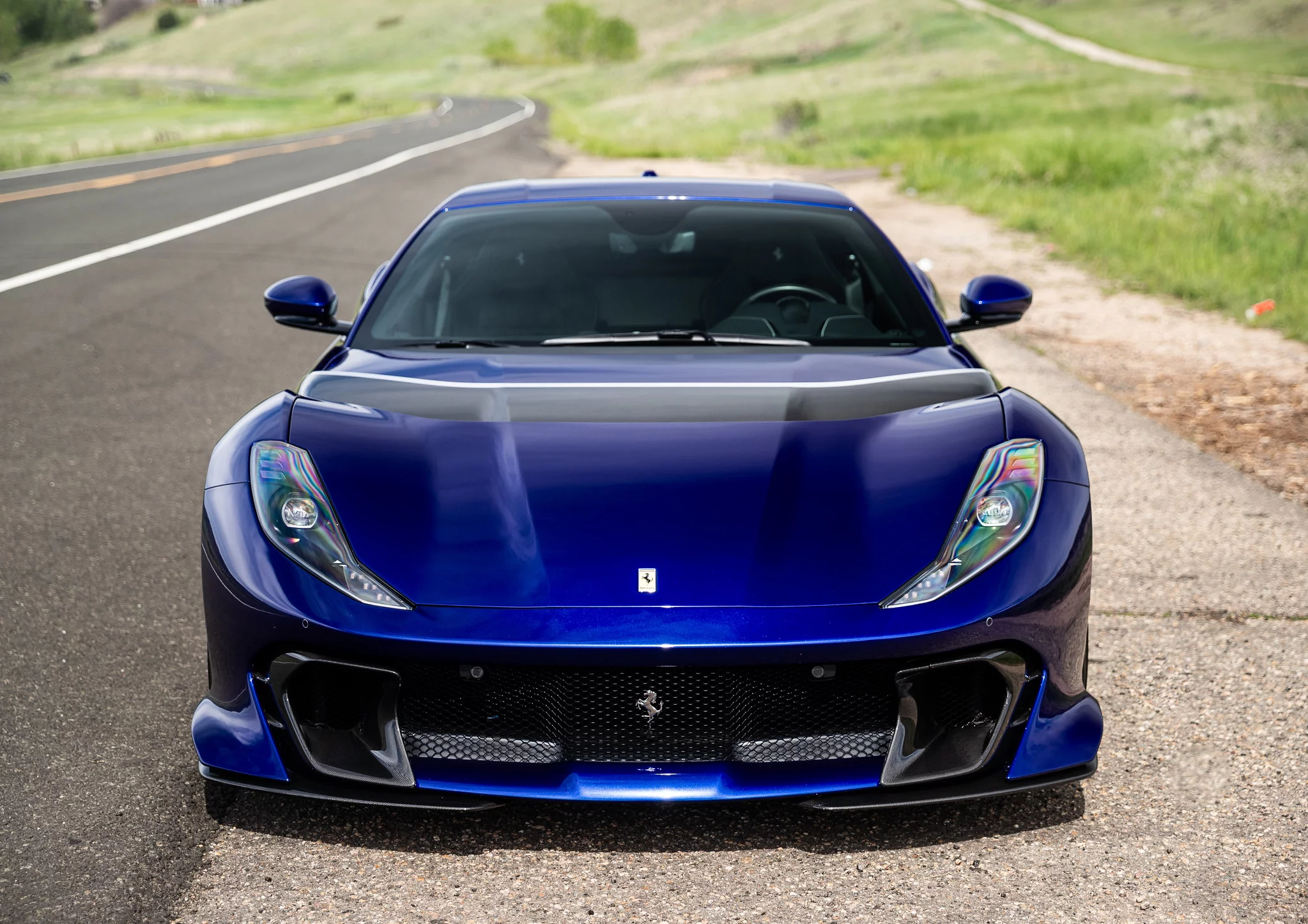 Blu Torrice Ferrari 812