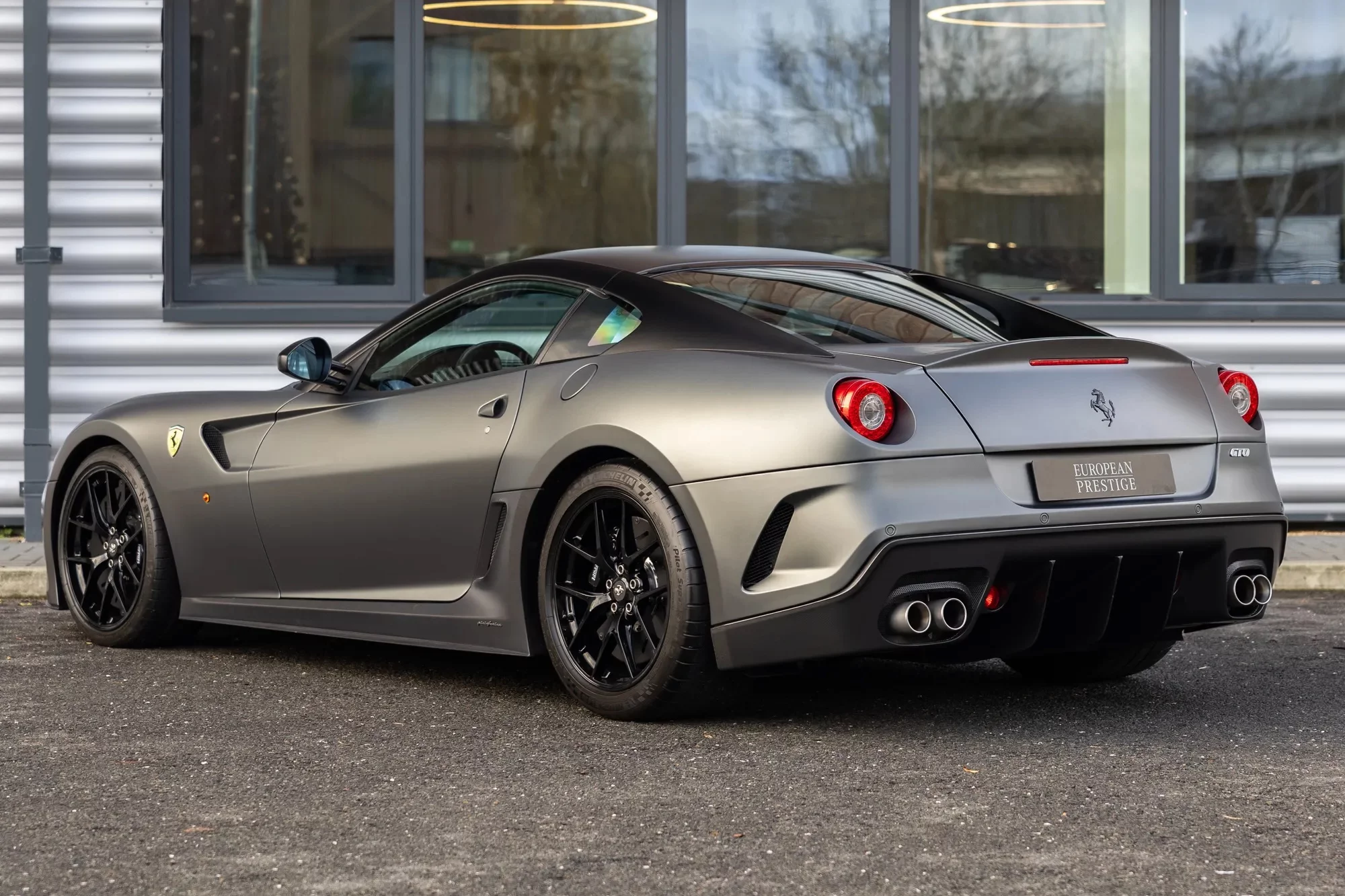 Grigio Silverstone Opaco Ferrari 599