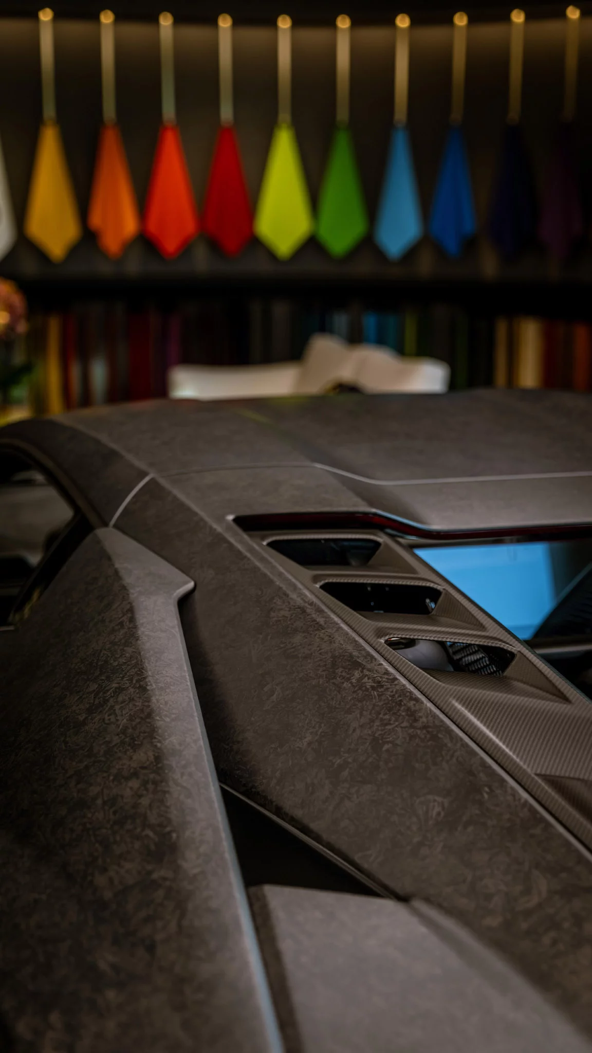 Exclusive finishes and artisan techniques