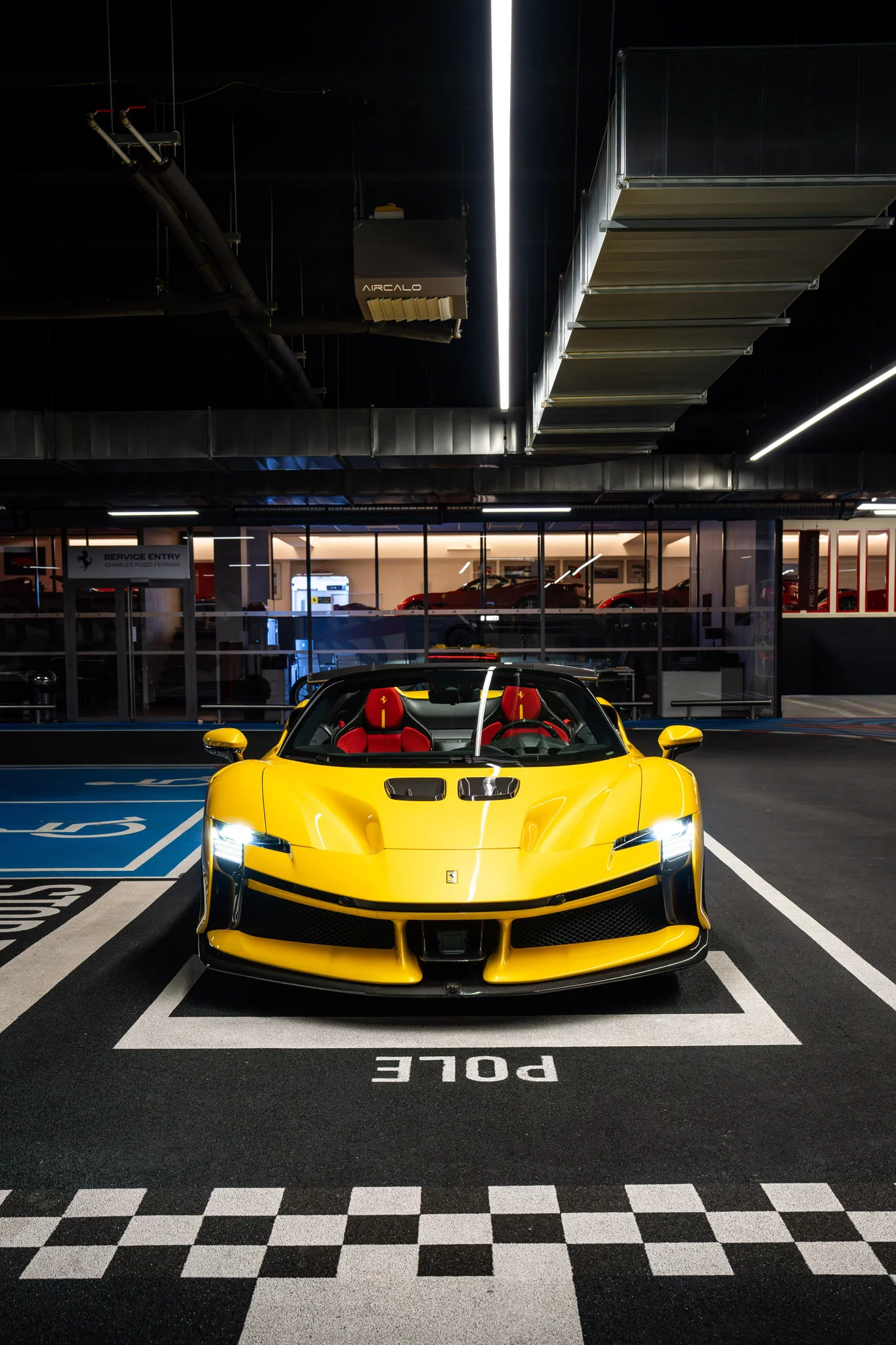 Giallo Triplo Strato Ferrari SF90
