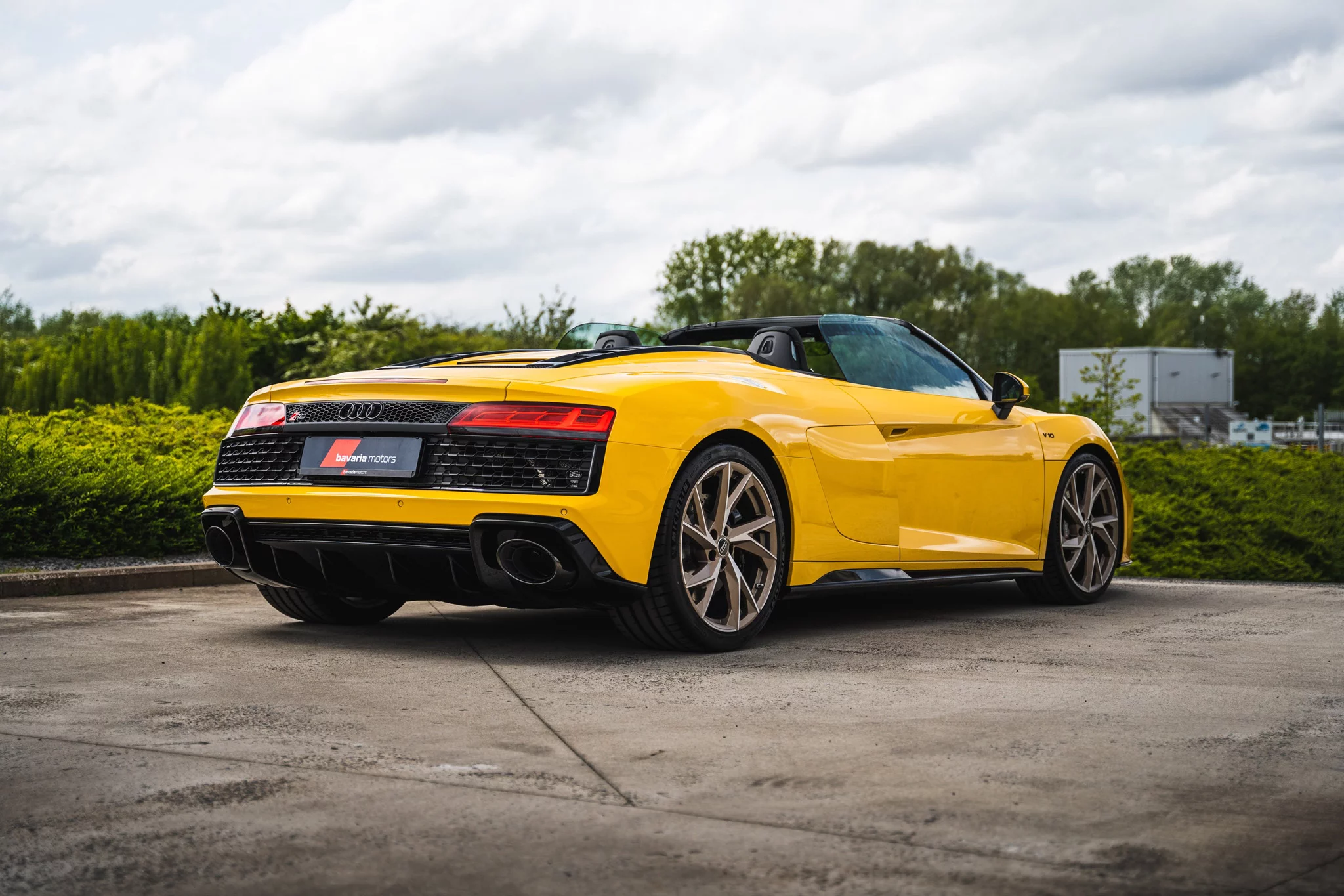 Vegas Yellow Audi R8