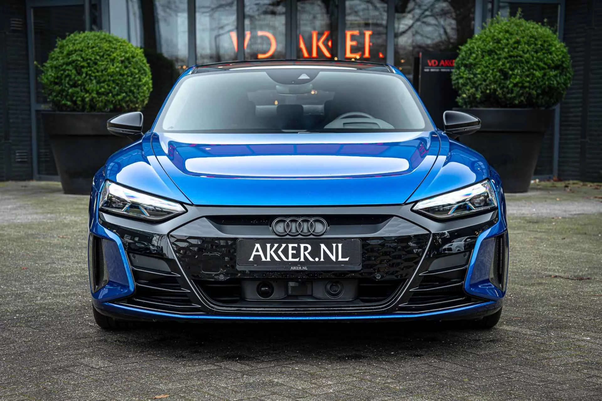 Sepang Blue Audi RS e-tron GT