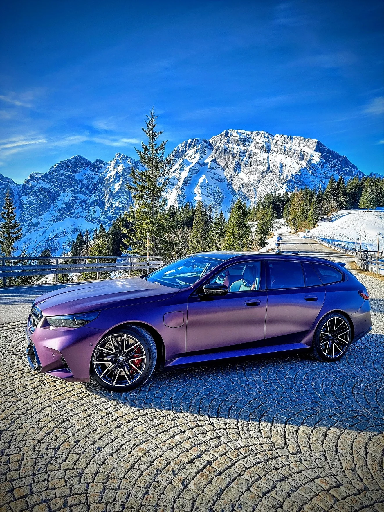 Frozen Purple BMW M5