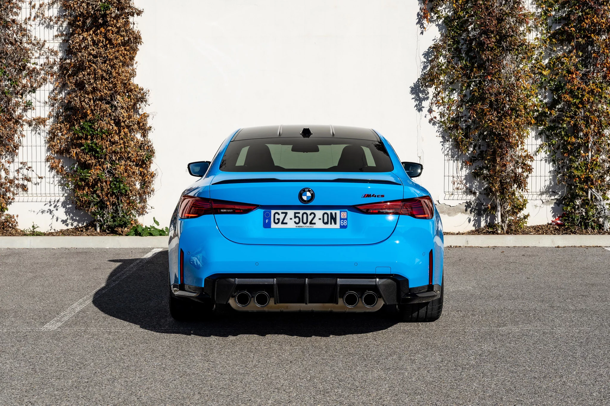 Riviera Blue BMW M4