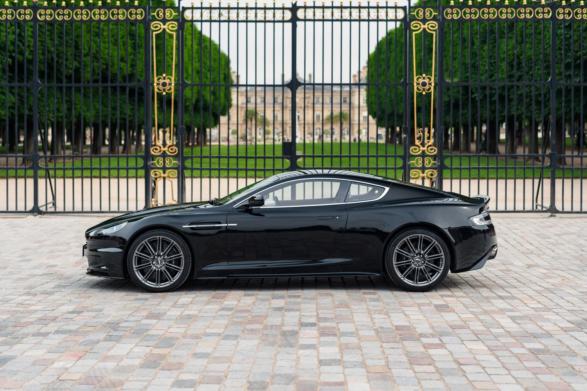 Storm Black Aston Martin DBS