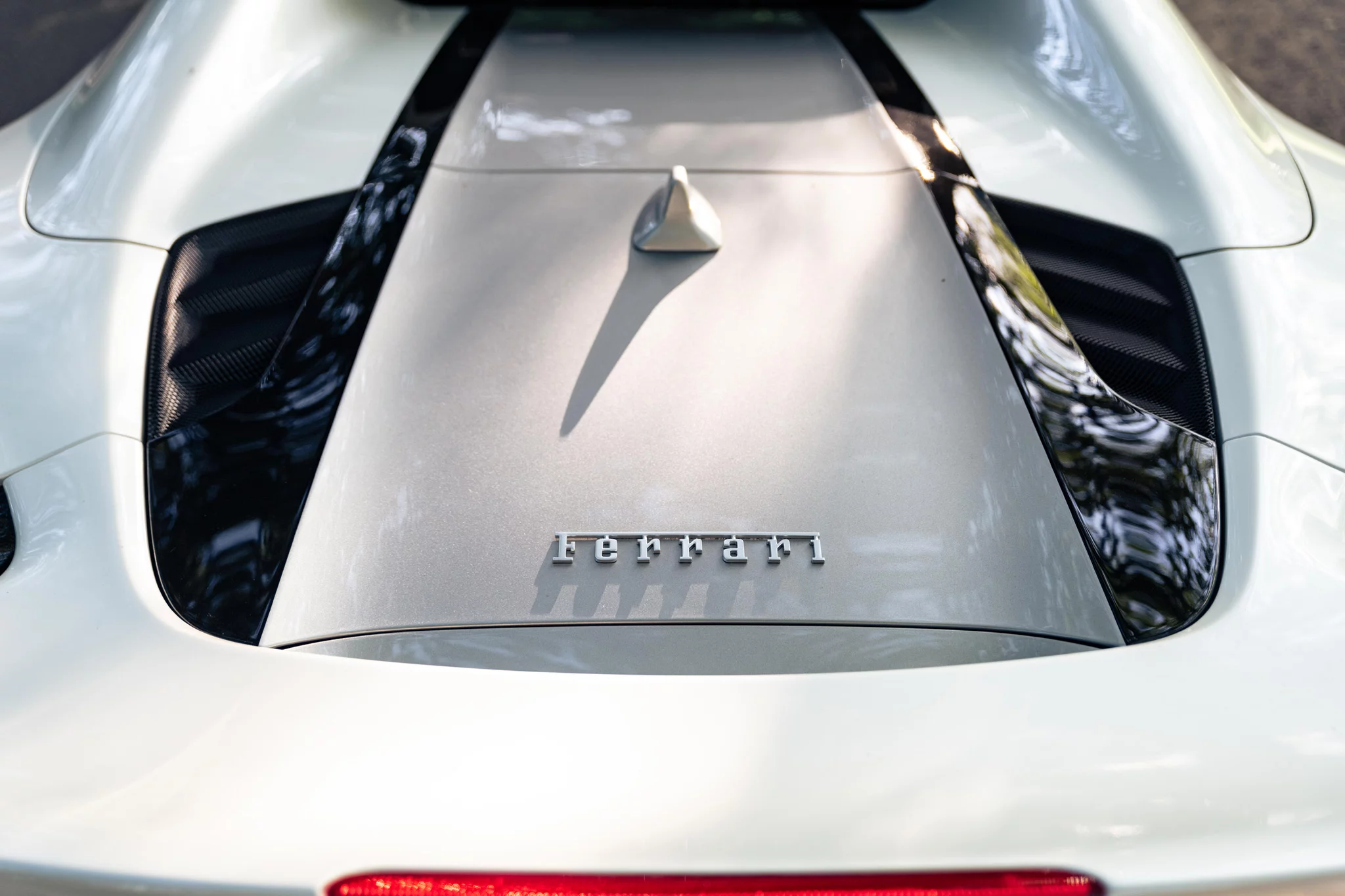 Bianco Fuji Ferrari 488
