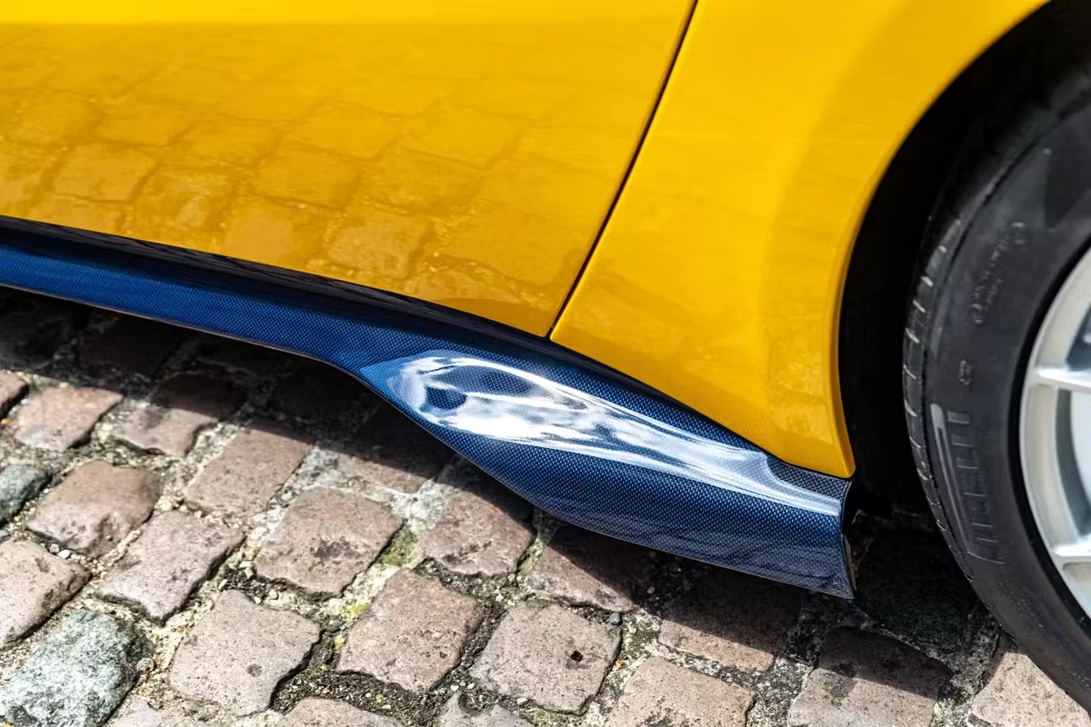Giallo Triplo Strato Ferrari F12