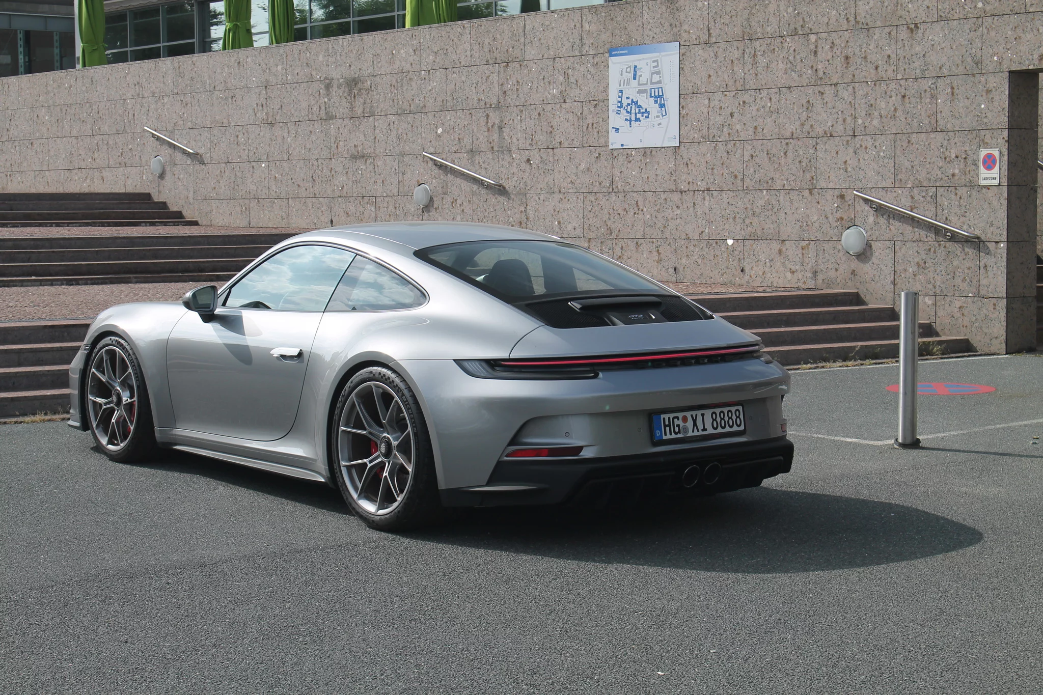 GT Silver Metallic Porsche 911 GT3
