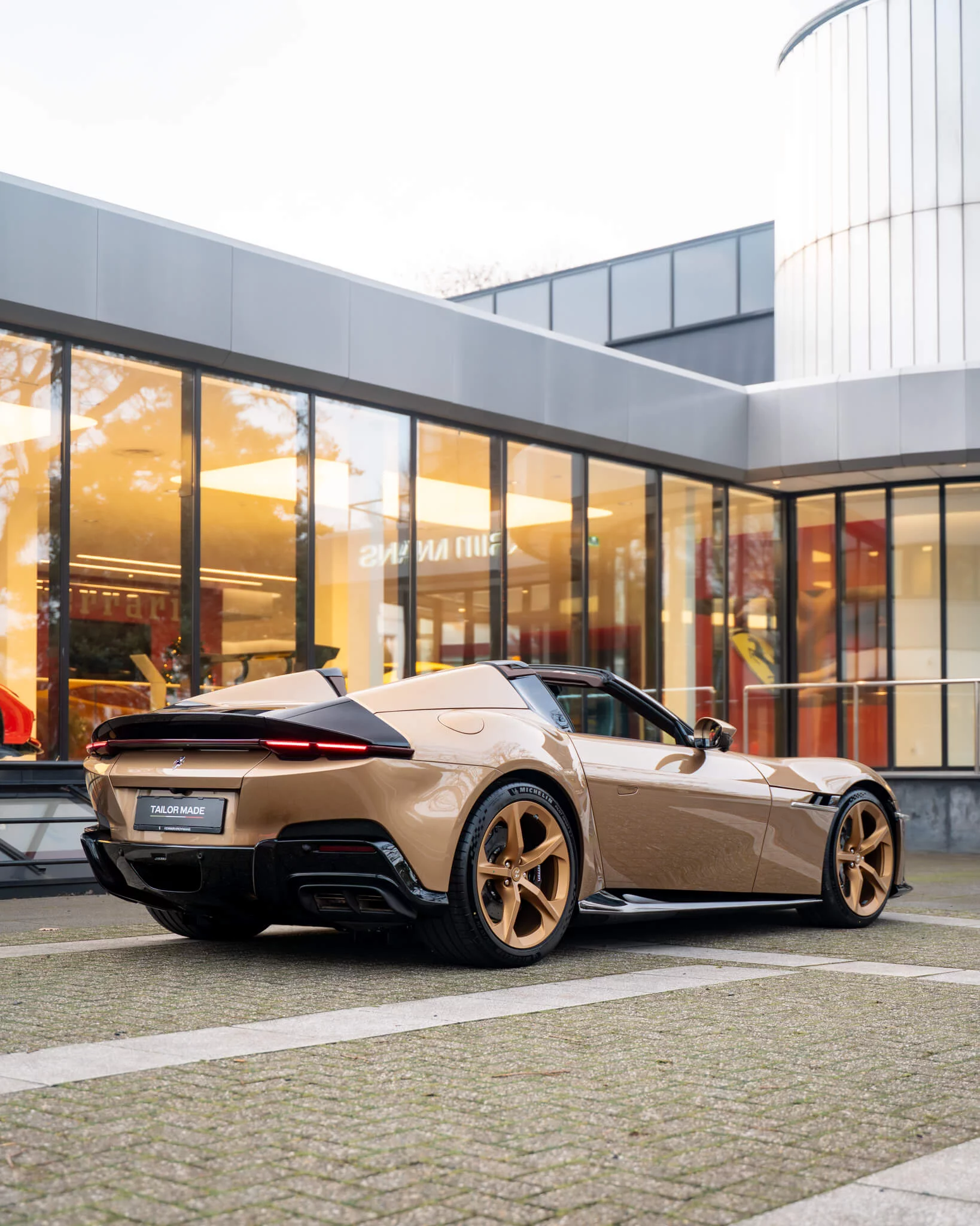 Oro Baviera Ferrari 12Cilindri