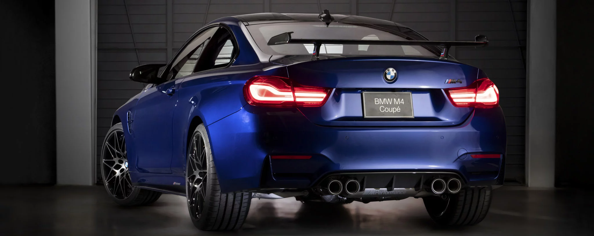 San Marino Blue BMW M4