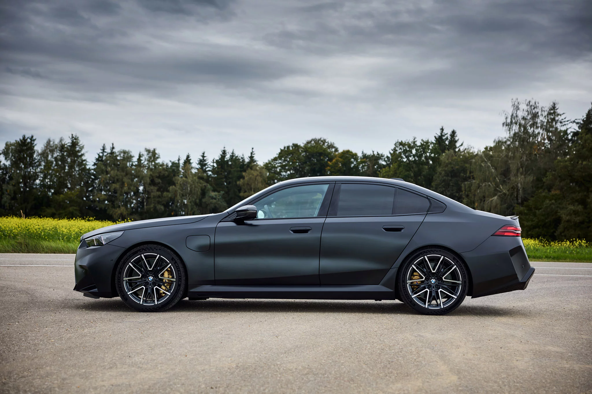 Frozen Black BMW M5